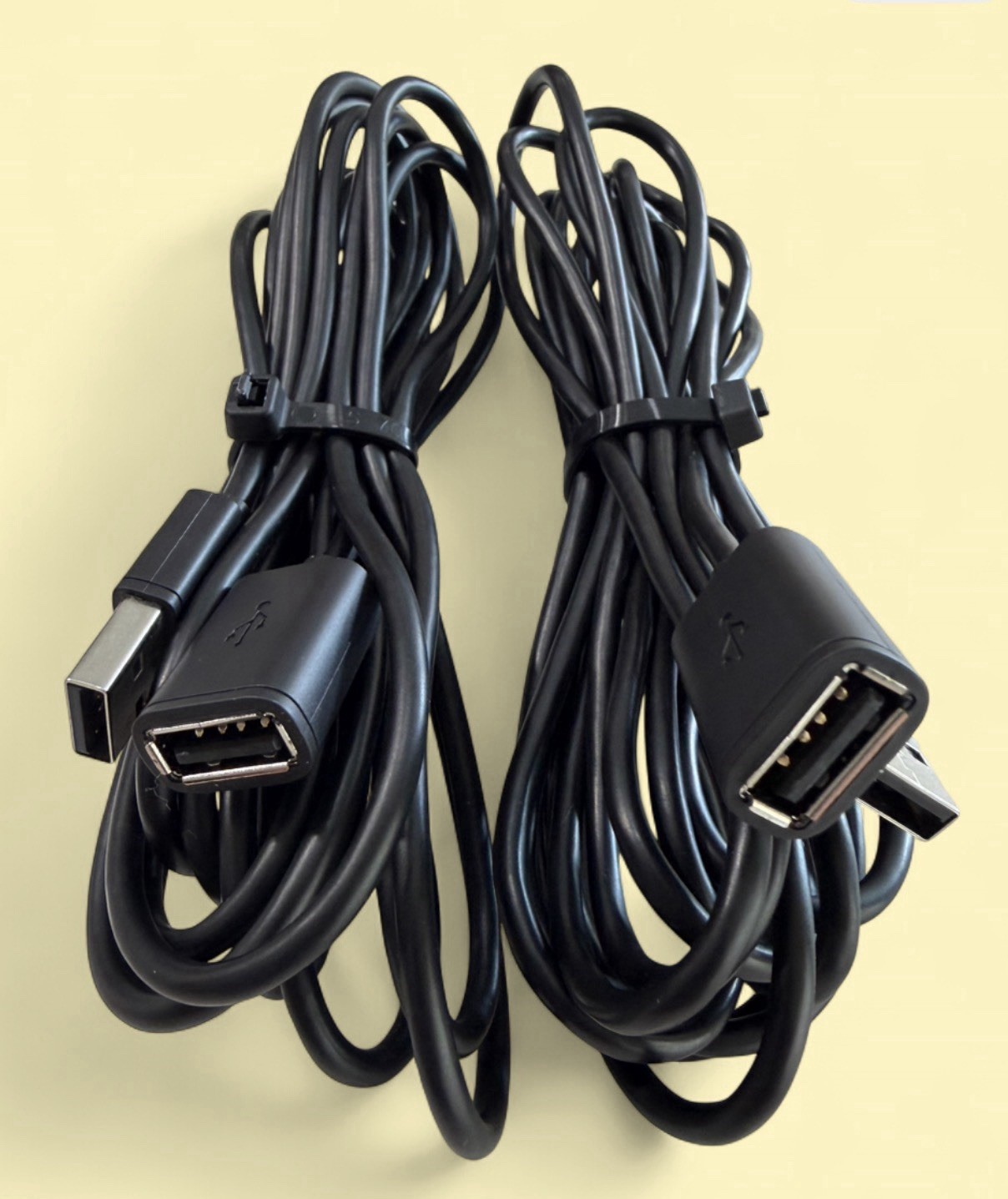 Insignia 12ft Male To Female USB Extensions.
