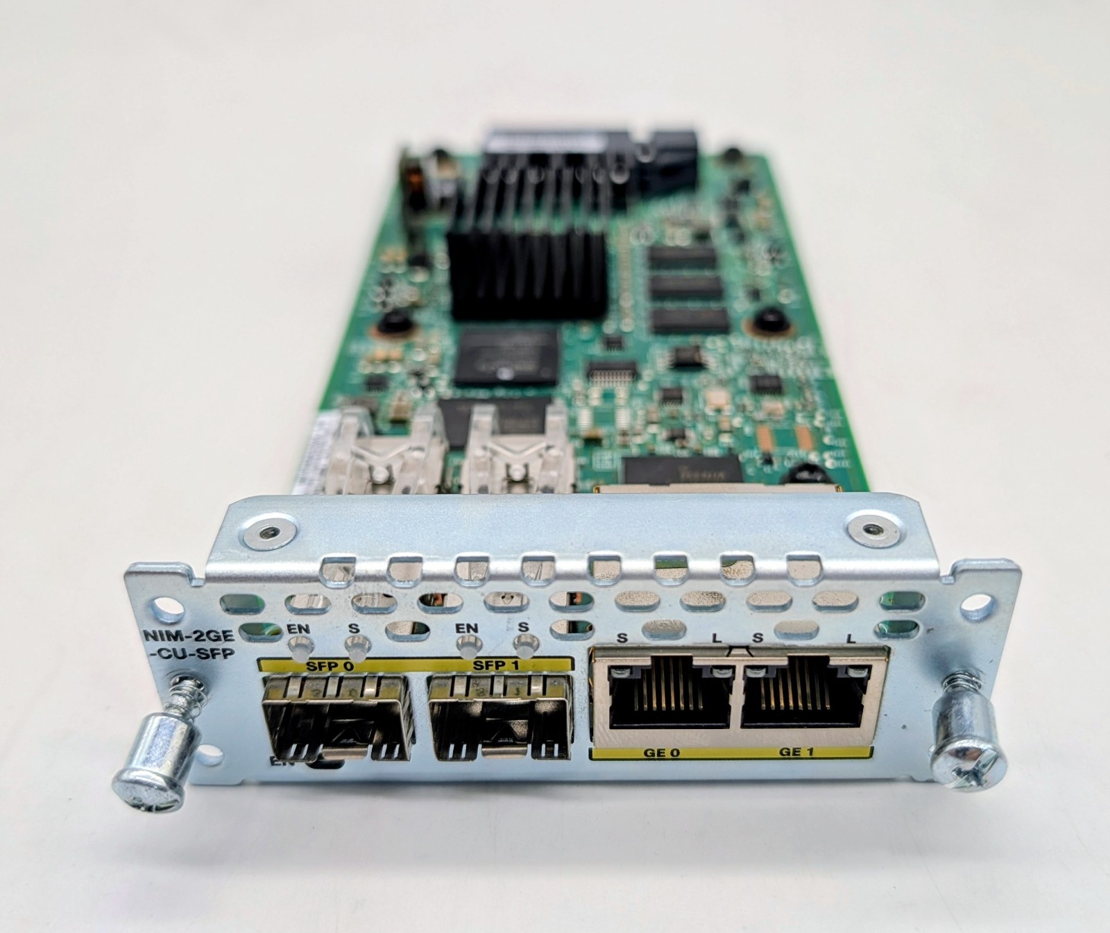 Cisco NIM-2GE-CU-SFP 2-Port Gigabit Ethernet Dual-Mode GE/SFP Module