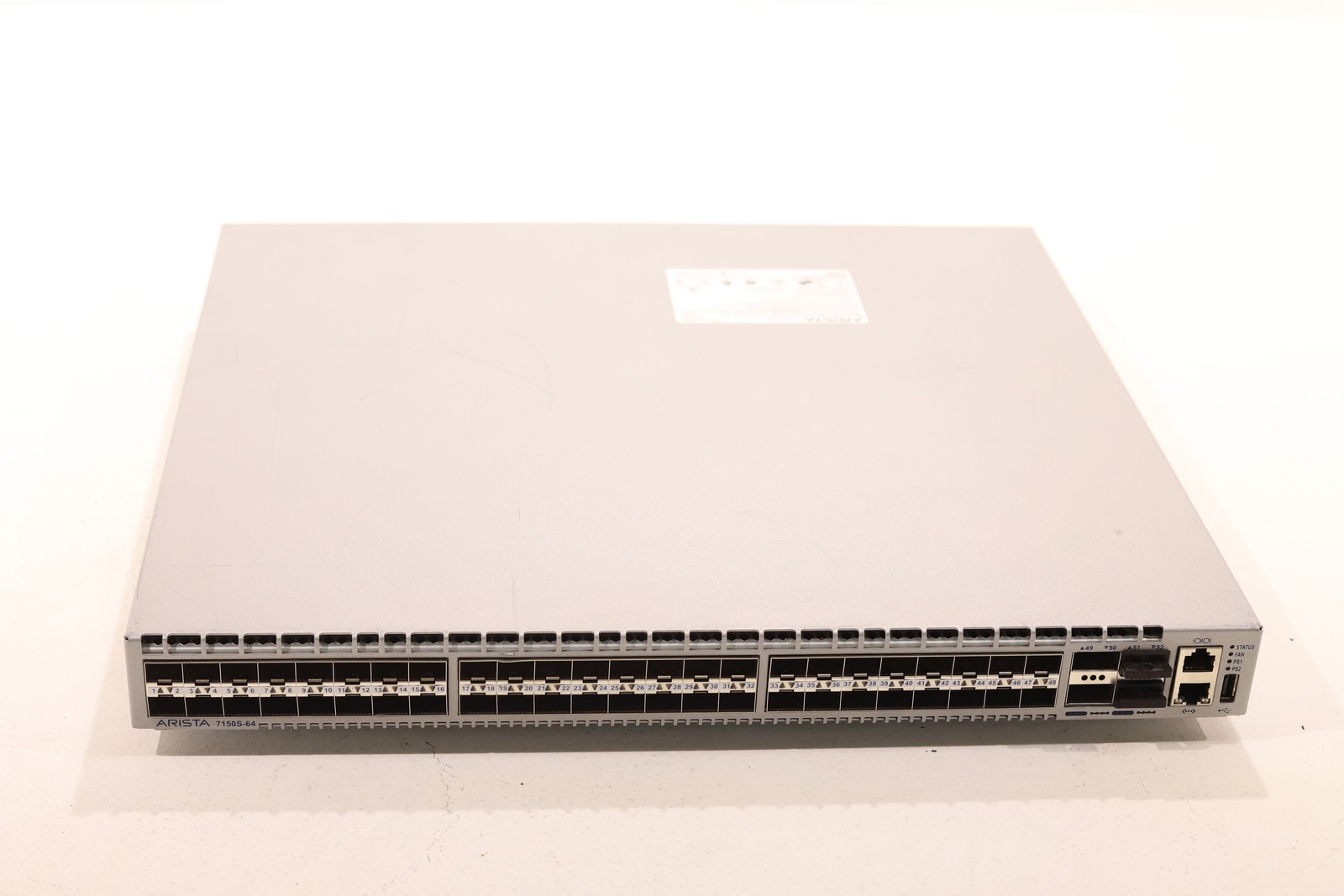Arista 7150S Series 48-Port 10GbE SFP+ 4X40GbE QSFP Switch P/N:DCS-7150S-64-CL-F