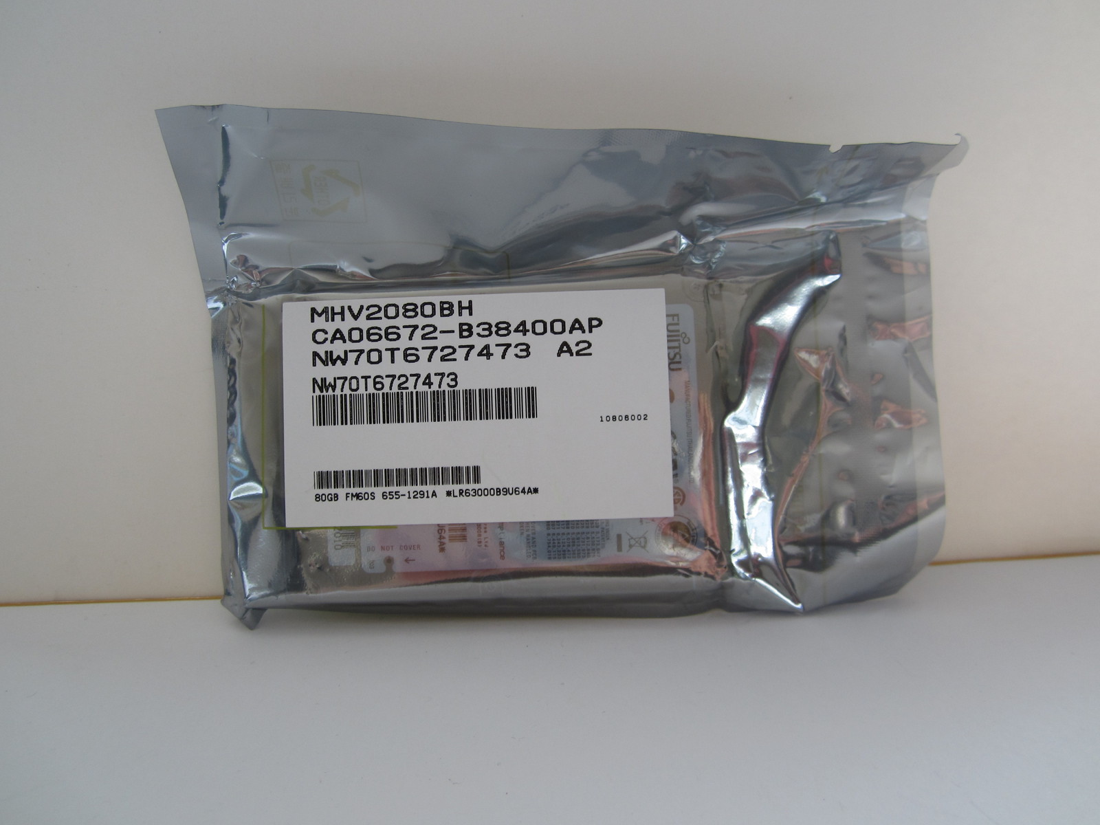 NEW SEALED Fujitsu 80GB 2.5" SATA Hard Drive MHV2080BH CA06672-B38400AP 
