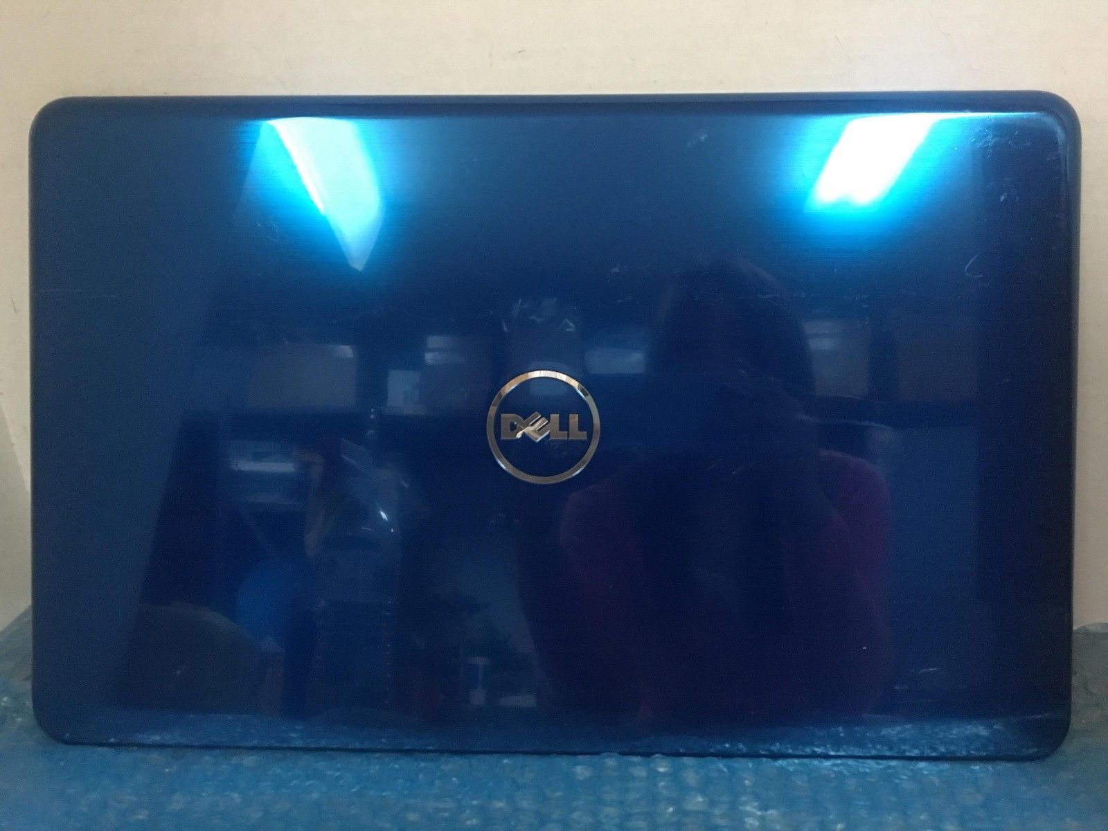 lot 2 Dell Inspiron 17R N7110 17.3" Blue Switchable Lid Cover DP/N: MGK85 0MGK85