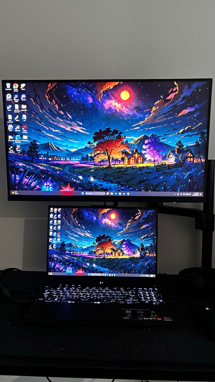 ASUS TUF Gaming A16 advantage edition Ryzen 7 7735HS RX 7700S  + MSI Monitor