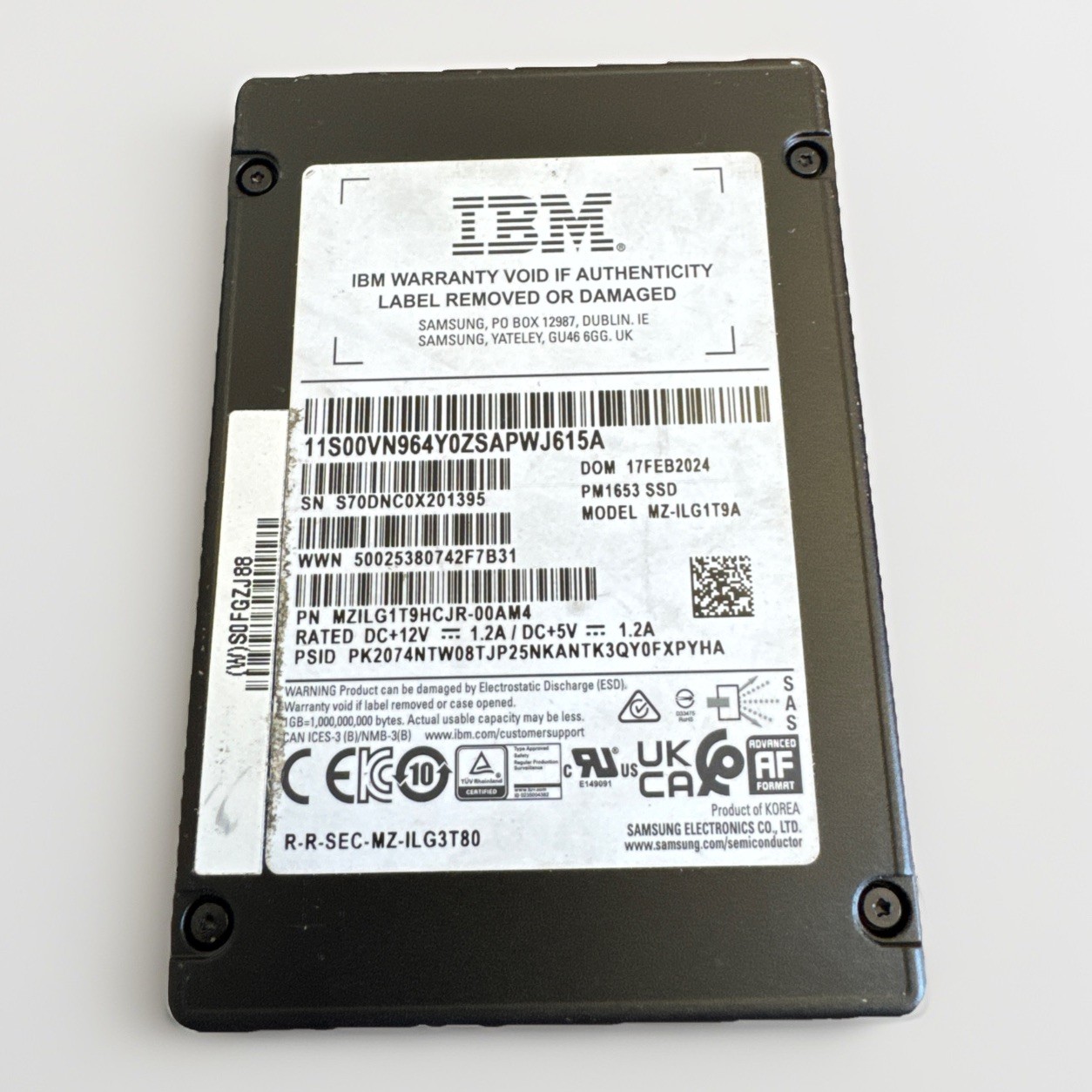 IBM MZILG1T9HCJR-00A07 PM1653 1.92 TB 2.5" SAS 24.0 Gbps Server SSD
