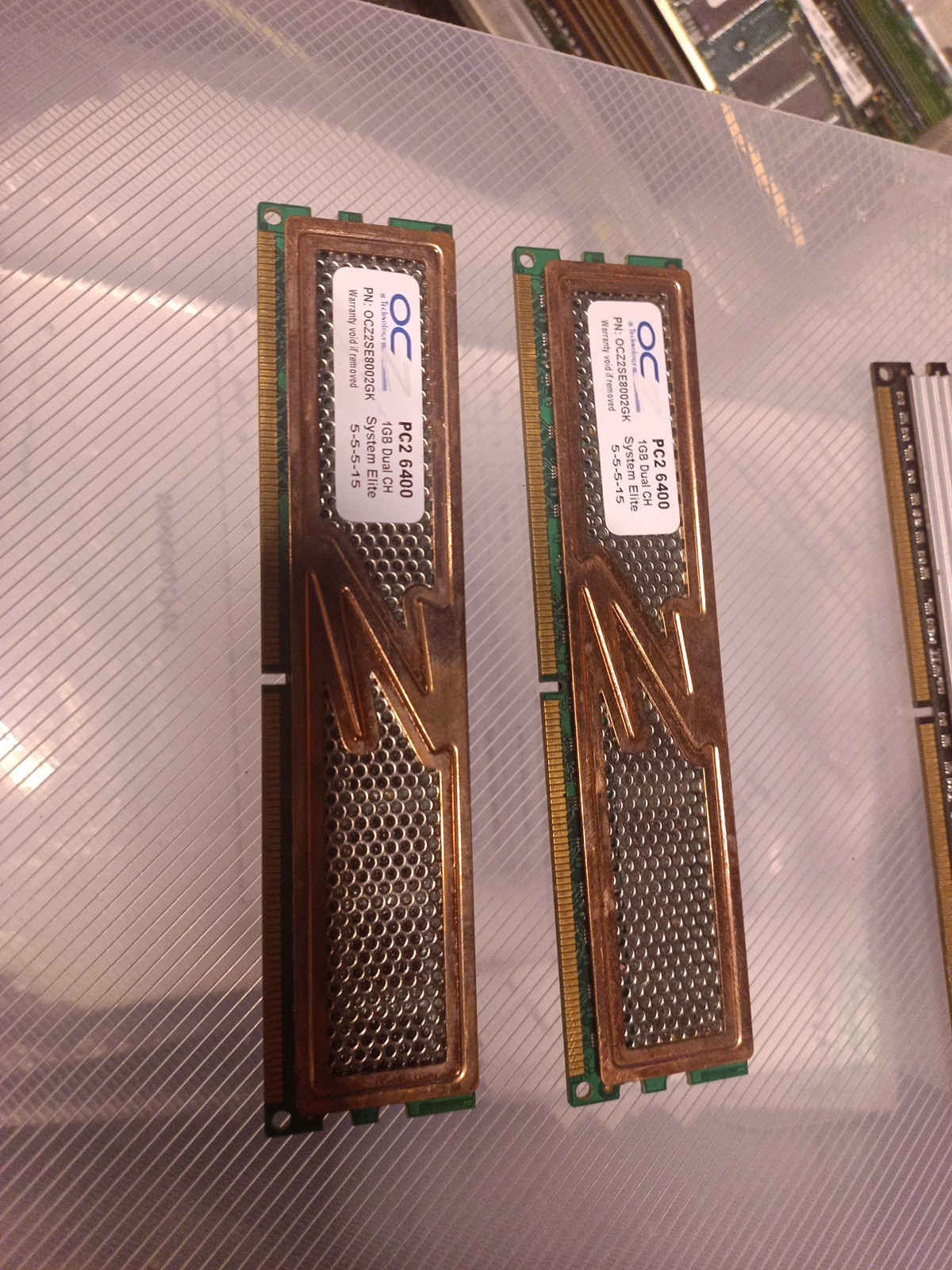 2Gb (2x1GB ) DDR2-667 Desktop Memory OCZ Value Pro 5-5-5-15