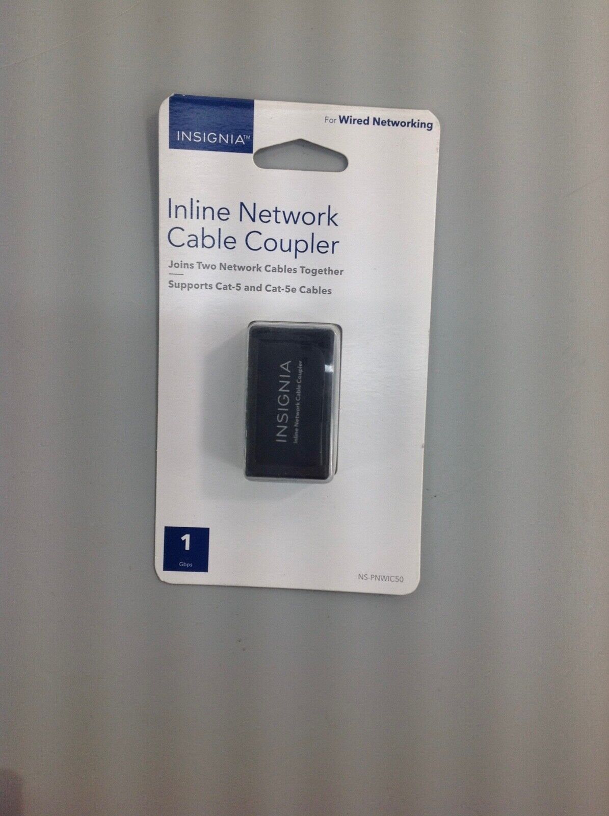 Insignia Cat5 / Cat5e Inline Network Cable Coupler Black