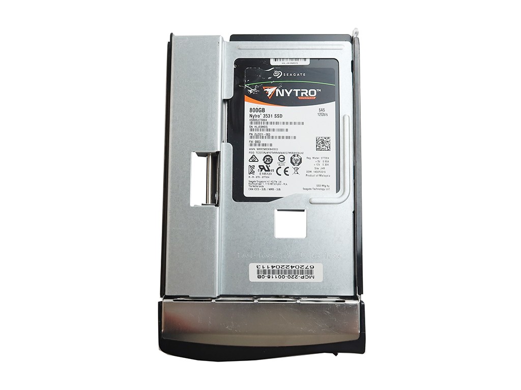 SEAGATE NYTRO 3531 XS800LE70004 800GB 2.5" TLC SAS 12.0GB/S SSD 2LZ221-003