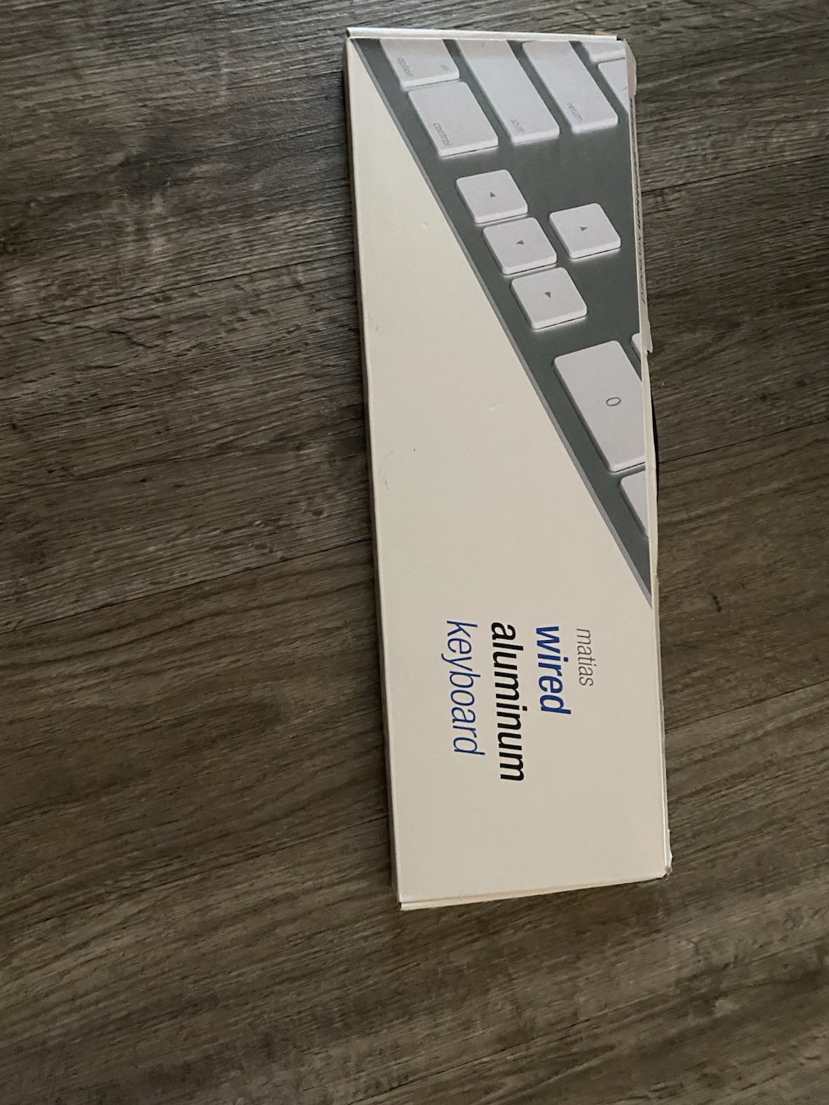 MATIAS WIRED ALUMINUM KEYBOARD W/ NUMERIC KEYPAD FOR MAC SILVER