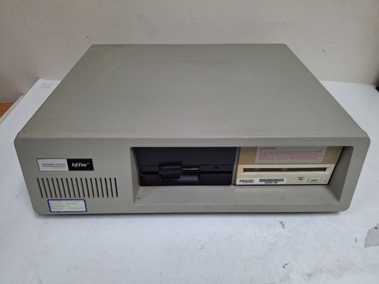 Vintage Infotrac IBM 5150 PC CLONE powers on