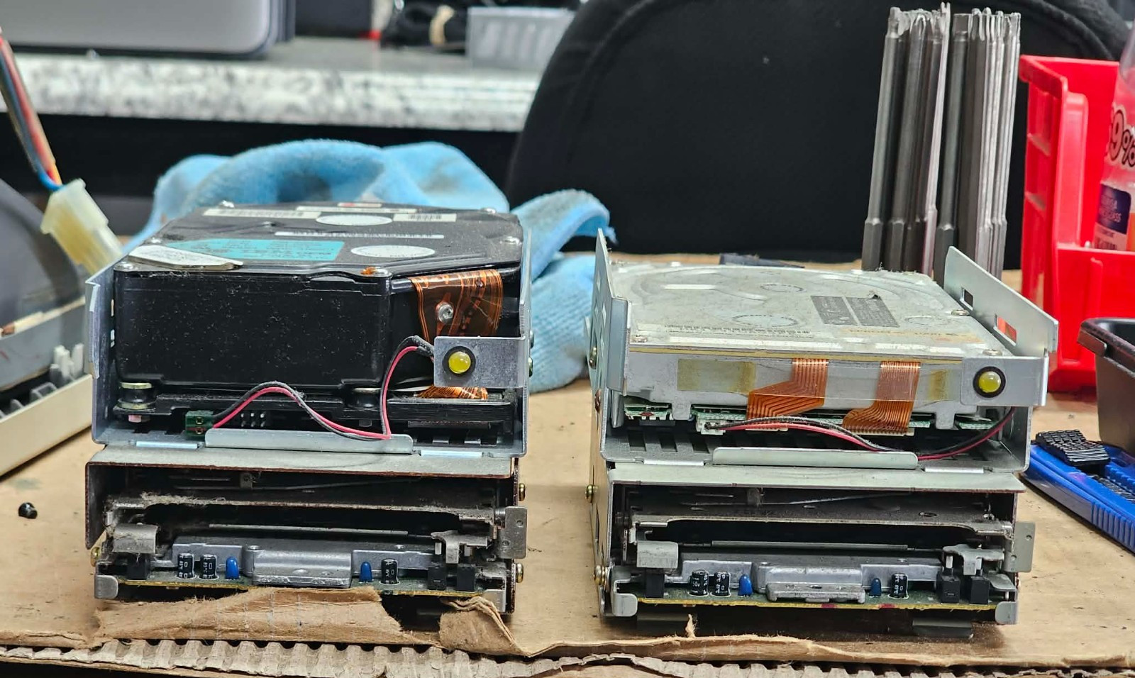 2x Apple Sony MP-F75W-01G Floppy Drive Macintosh SE/30 Hard Drives WORKS w/caddy