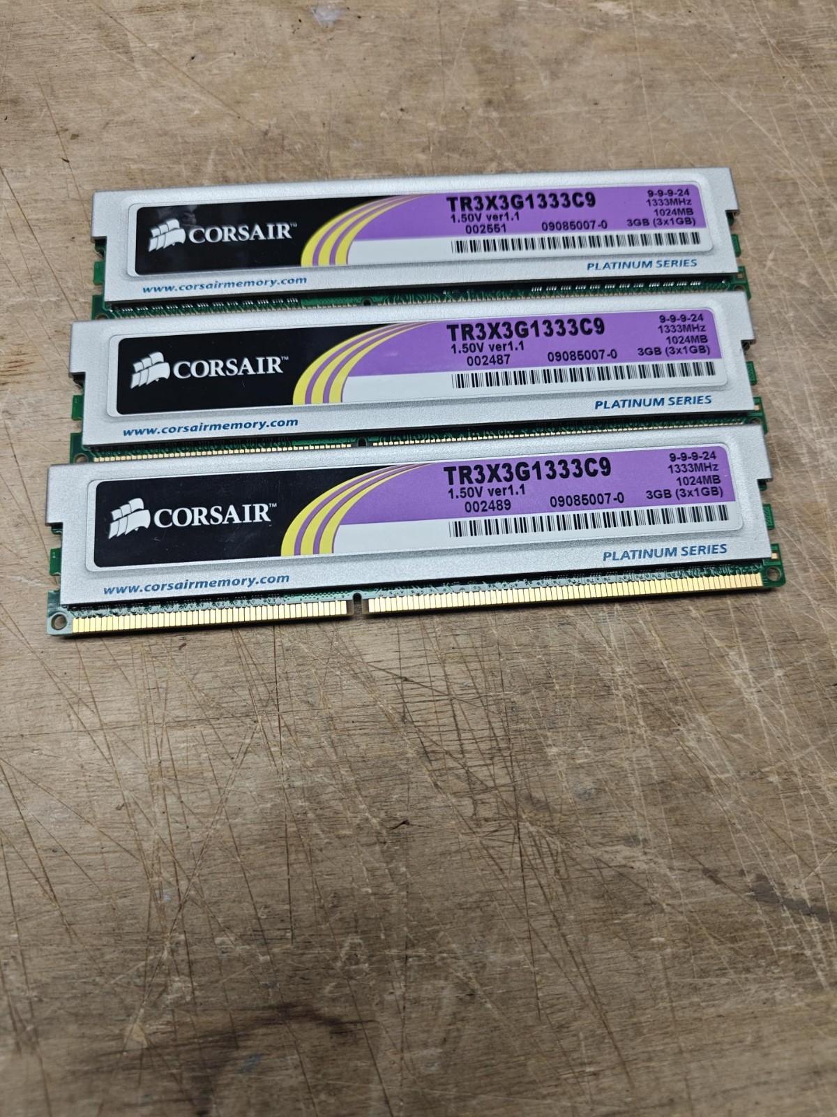 Corsair XMS3 3GB Kit 3x1GB DDR3-1333 PC3-10600 TR3X3G1333C9 RAM Untested