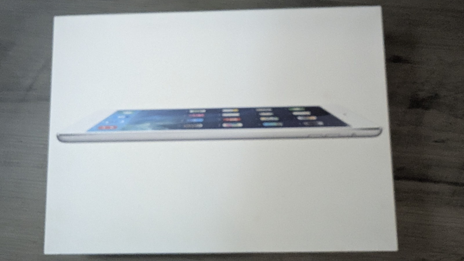 Genuine 2013 Apple iPad Air 128gb 1st Generation  A1475  Box w/ Stickers/papers