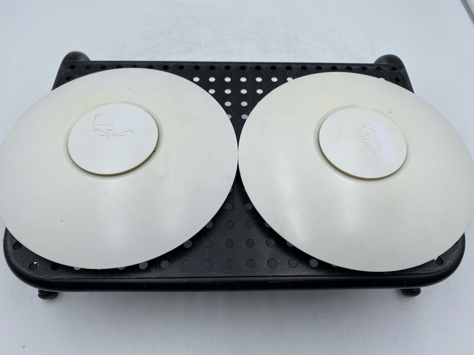 Lot of 2 Ubiquiti UniFi-AP Wireless Access Points