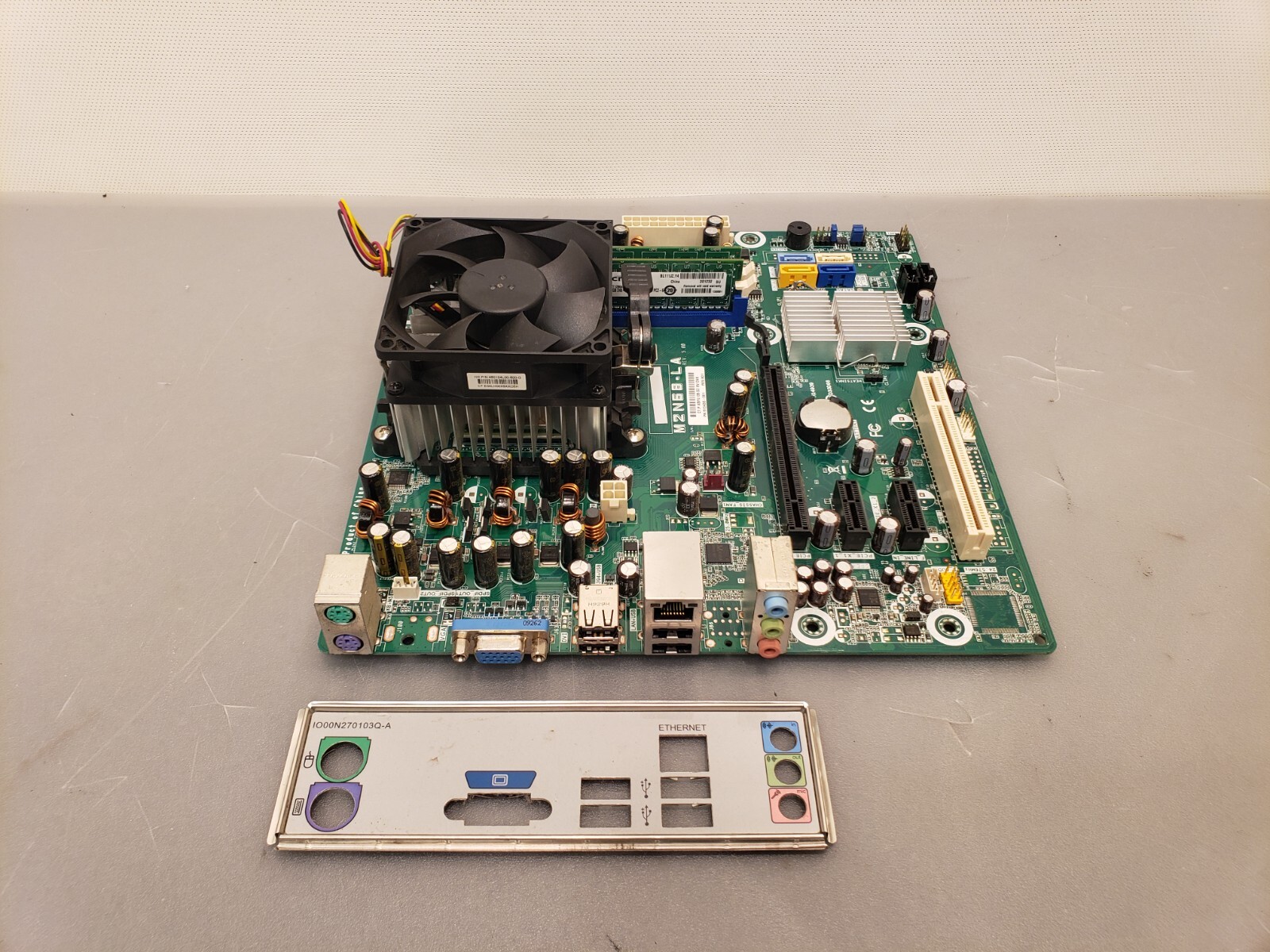 Asus Compaq M2N68-LA Rev 5 Intel LGA775 Motherboard 513426-001 AMD Sempron 2GB