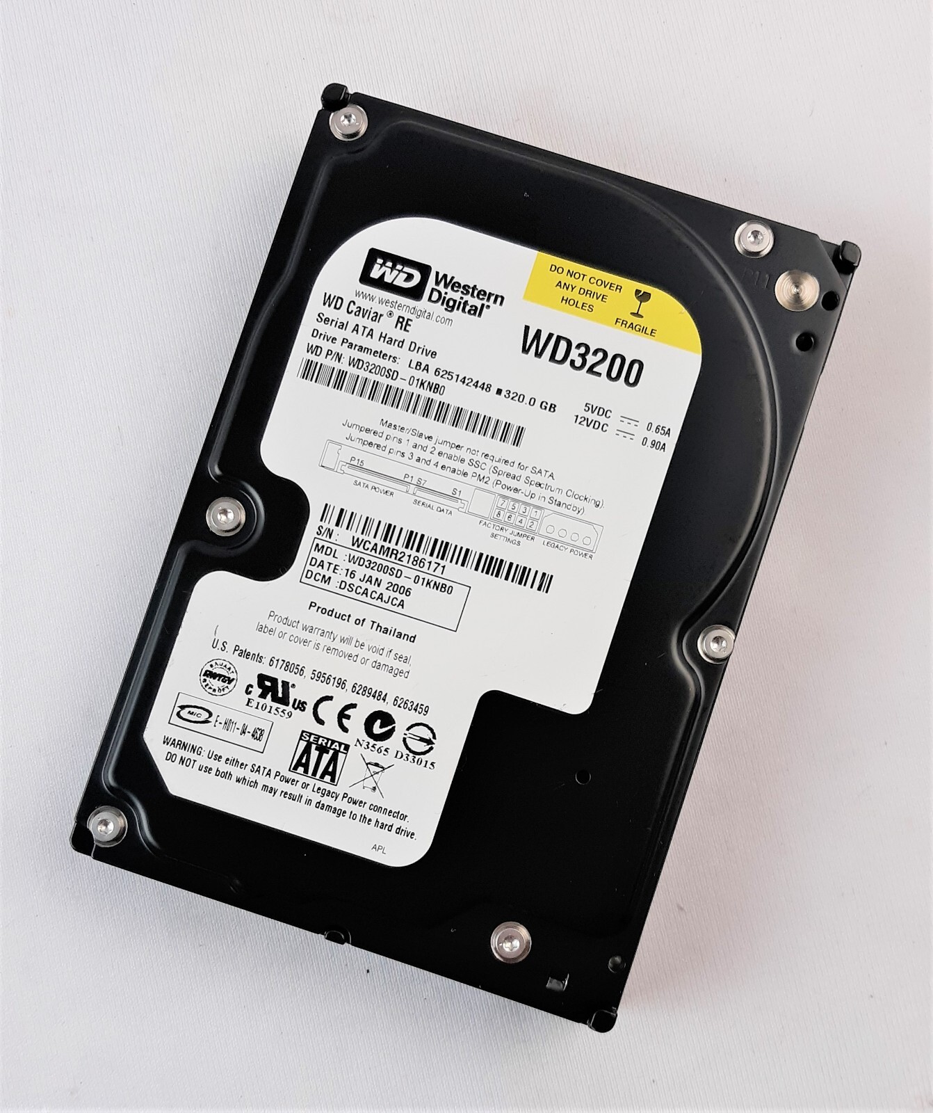 Western Digital WD3200SD WD3200SD-01KNB0 Hard Drive