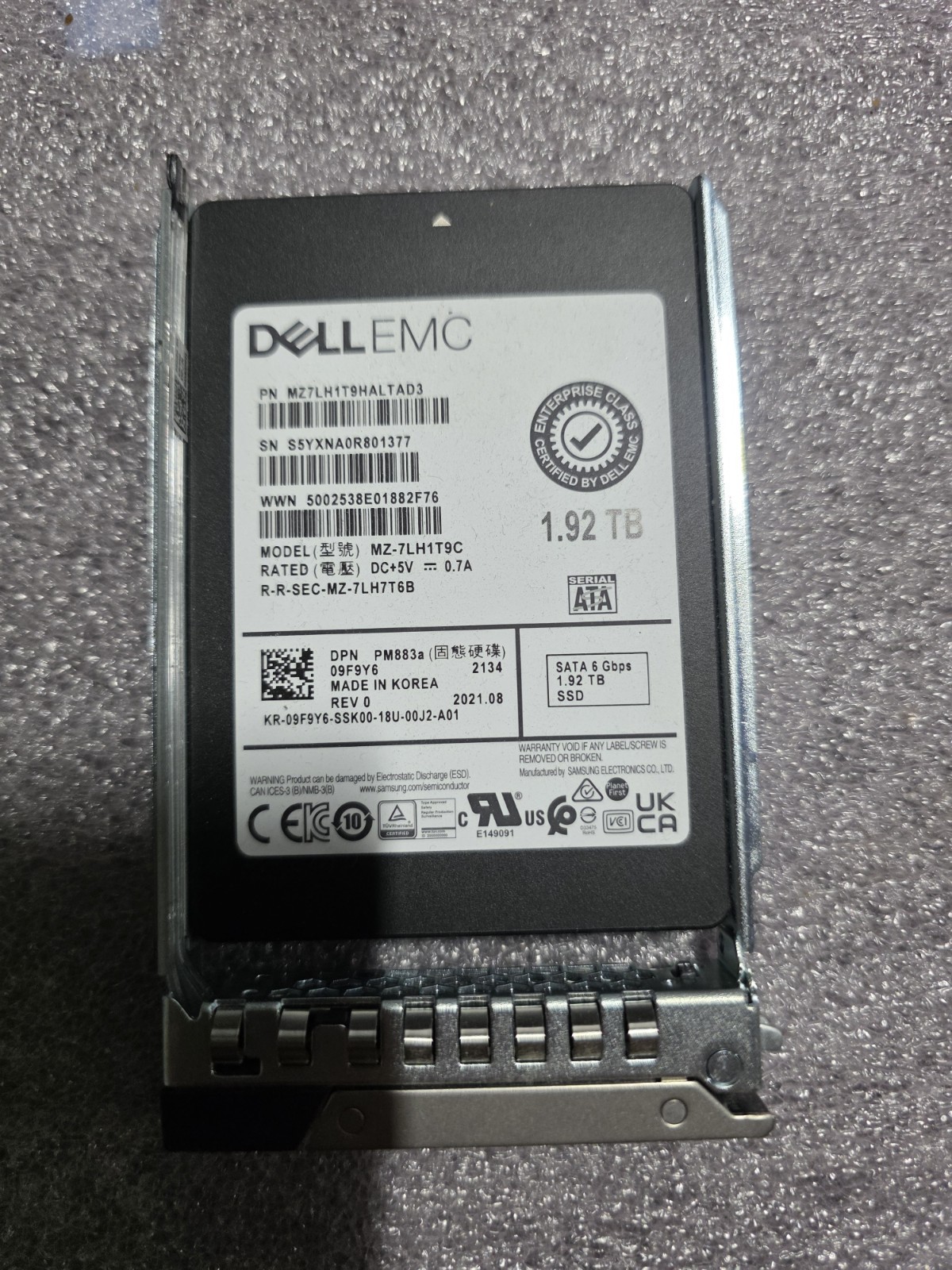 Dell 9F9Y6 1.92TB SATA 6G RI 2.5 SSD MZ-7LH1T9C MZ7LH1T9HALTAD3"