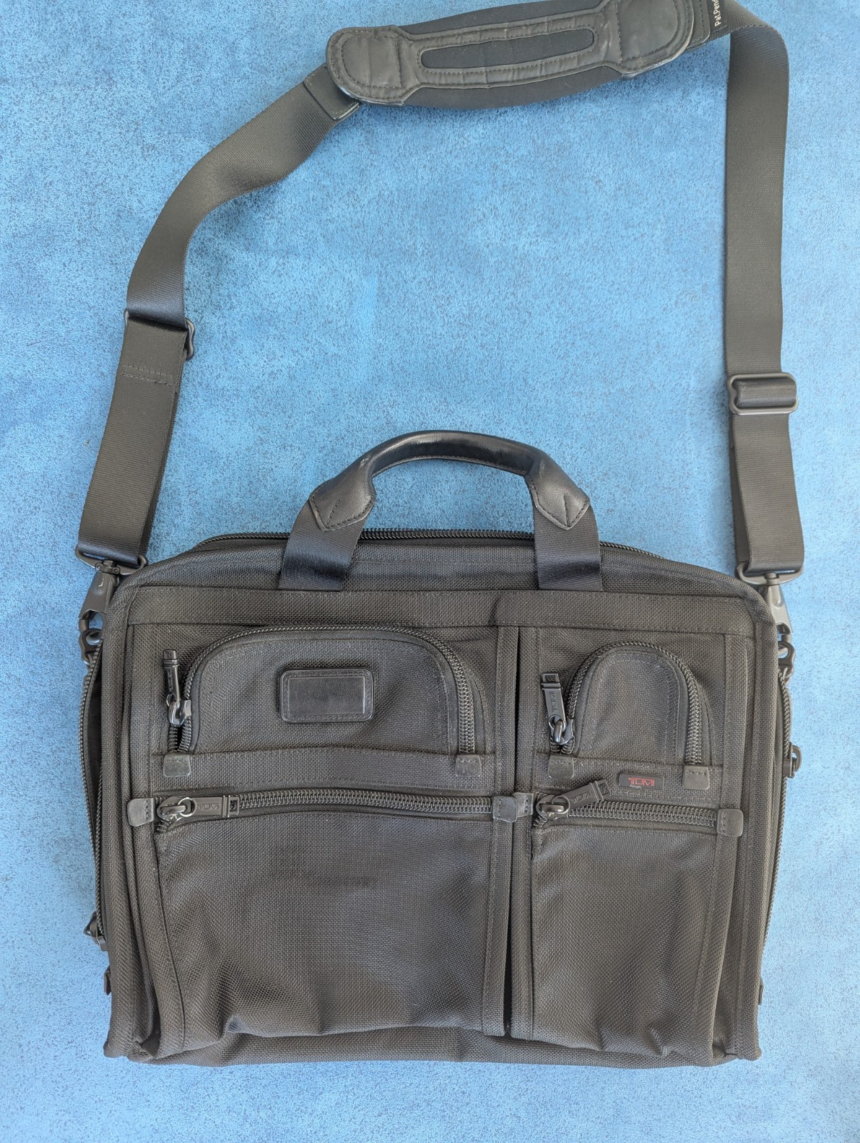 TUMI Alpha Organizer Briefcase Laptop 26108DH Black Nylon Bag w/ Shoulder Strap