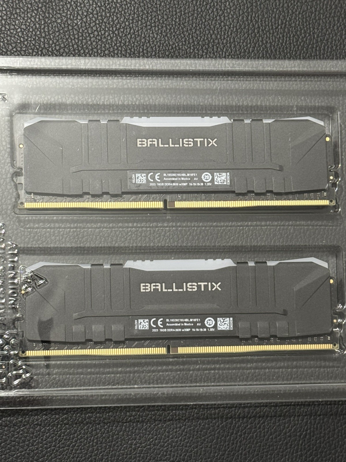 Crucial Ballistix 3600 DDR4 Kit 32GB DRAM Desktop Gaming Memory BL16G36C16U4BL