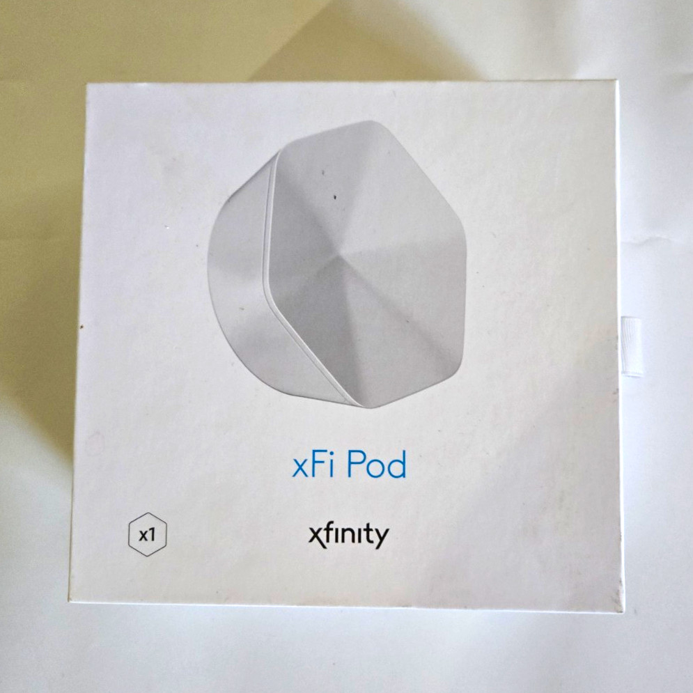 Xfinity xFi Pod Gen 2 / WiFi Mesh Extender Dual-Band 2.4/5GHz Ethernet XE2-SG 