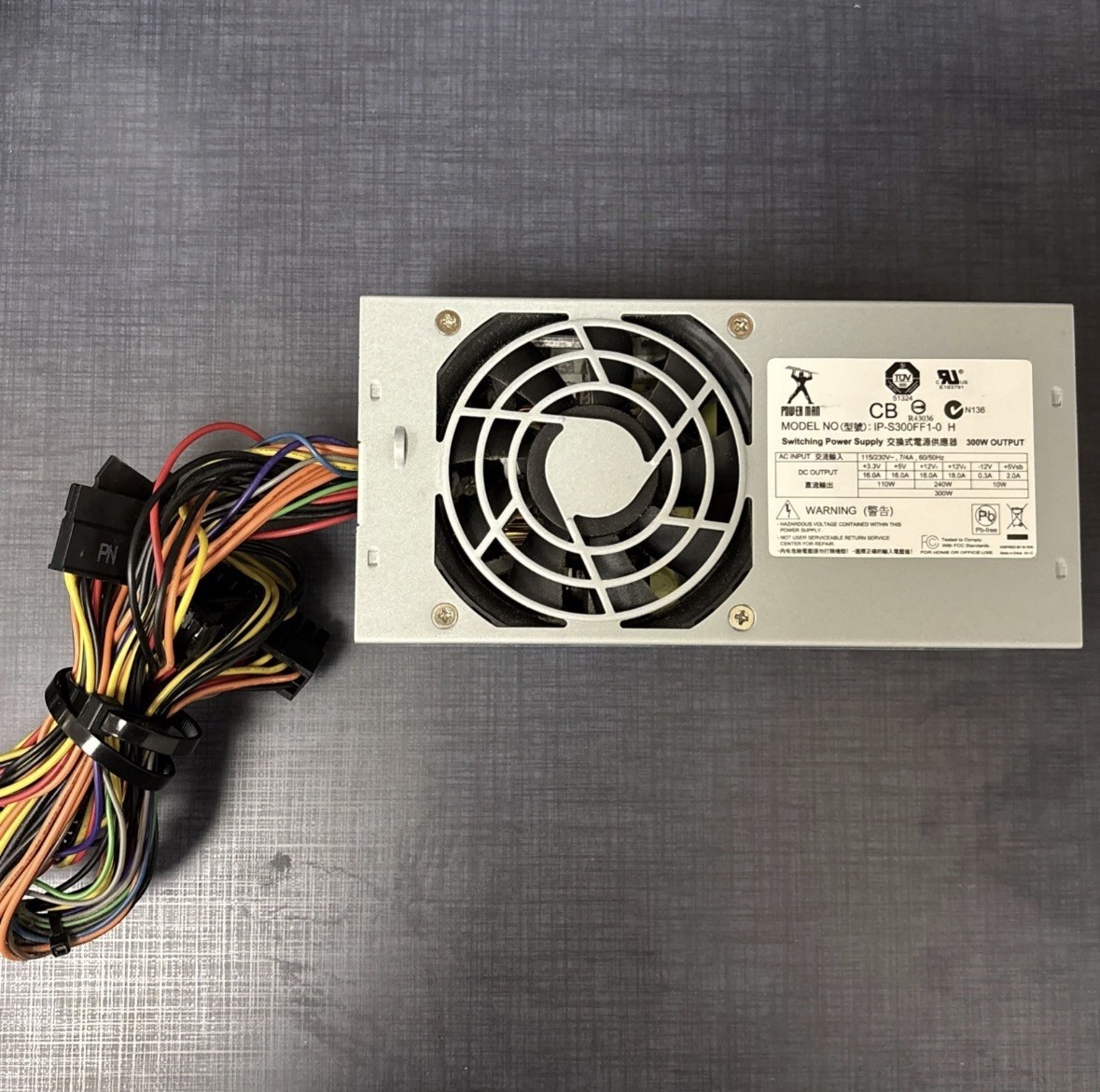 Power Man IP-S300FF1-0 H 300 W 20+4 Pin TFX Desktop Power Supply