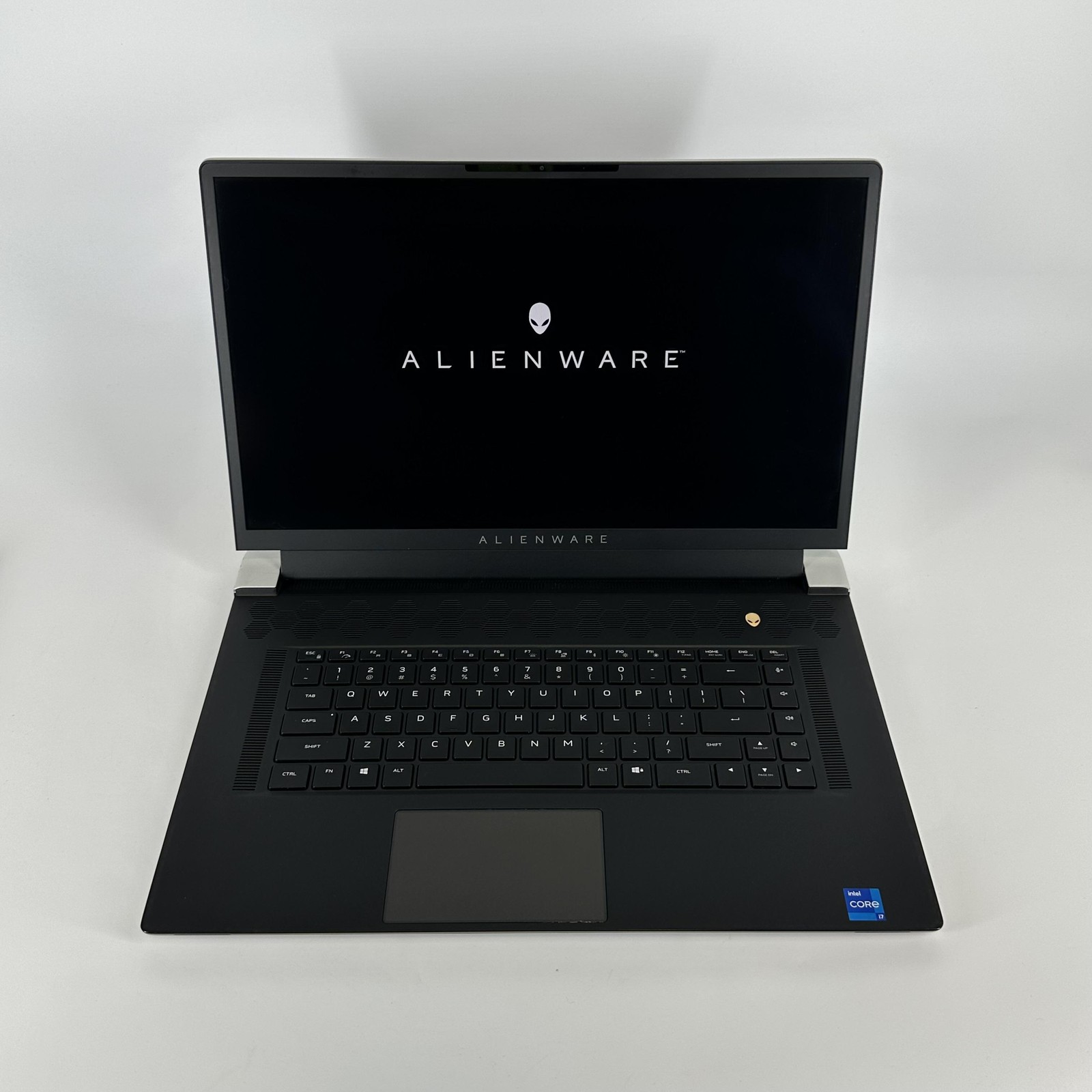 Dell Alienware X17 R1 White 360Hz FHD i7-11800H 2.30GHz 32GB 2TB/1TB RTX 3070