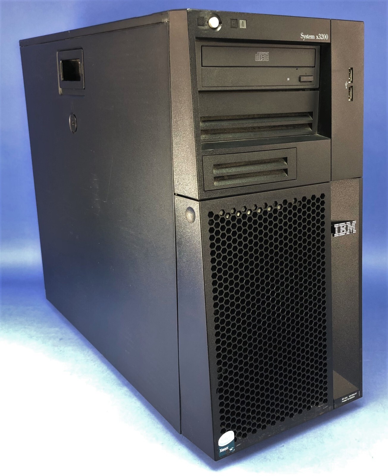 IBM 4262 SYSTEM x3200 Tower - HDD Wiped, NO OS