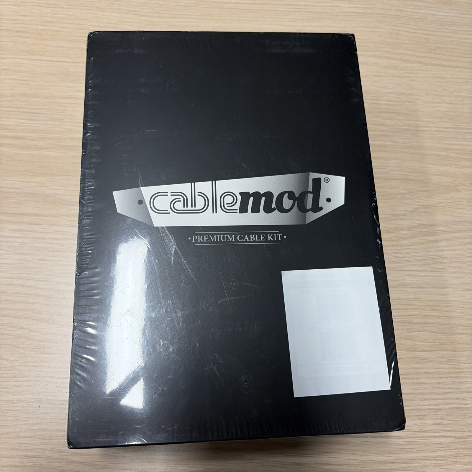 CableMod RT-Series Classic ModFlex Sleeved Cable Kit, Black/White, New