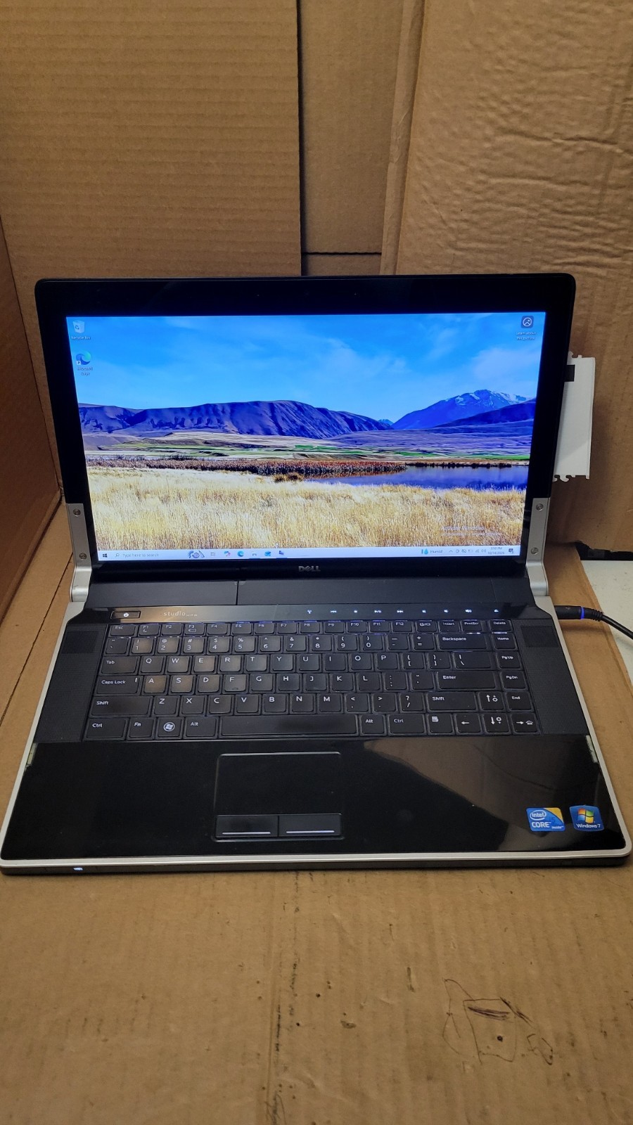 Dell Studio XPS 1647 Laptop | i5 M520 2.4GHz | 8GB Ram | 320GB HDD | Win 10 Home