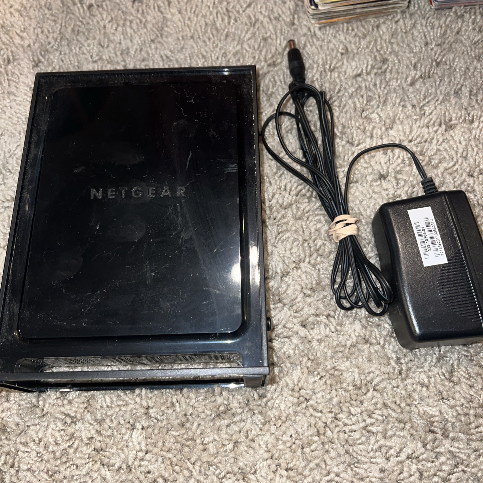 2M NETGEAR N300 Wireless Router WNR2000 V4 4-Port With Power Cord