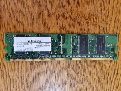 Infineon PC-2100U-20330-C2 128MB DDR 266 CL2 16MX64 SDRAM HYS64D16301GU-7-B
