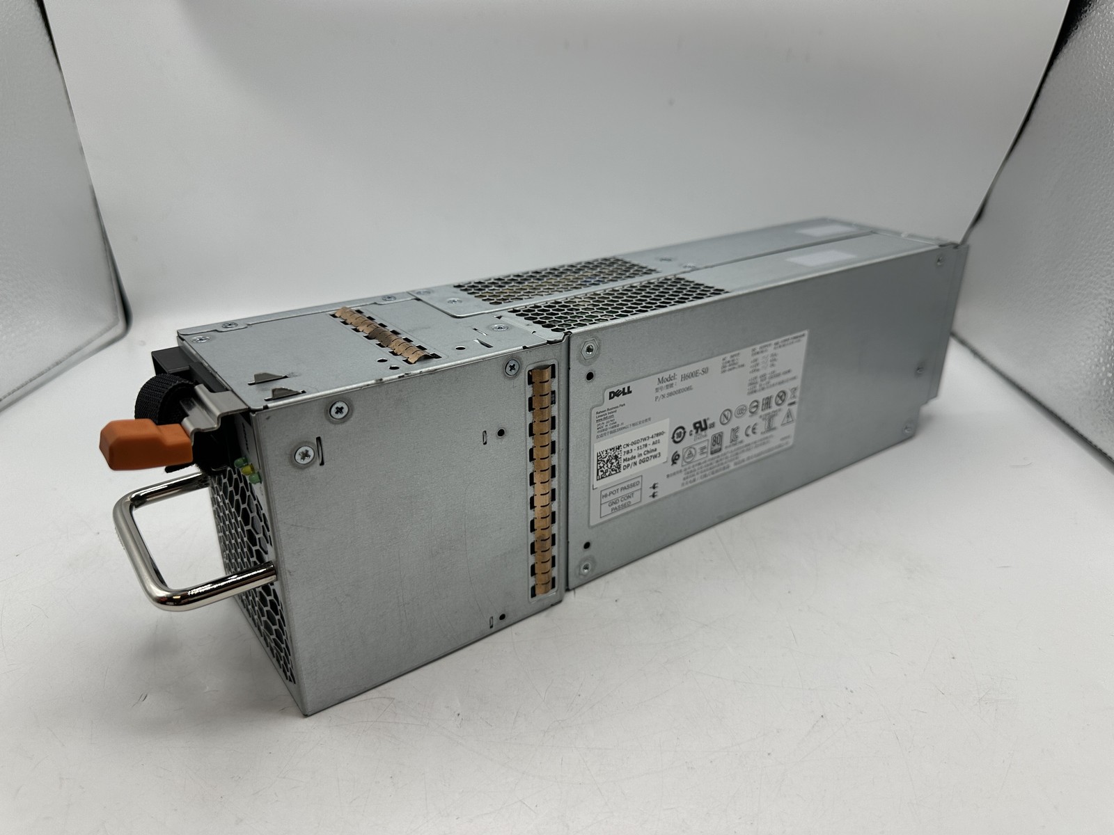 Dell GD7W3 PowerVault MD12XX MD32XX MD34XX MD36XX H600E-S0 600W AC Power Supply