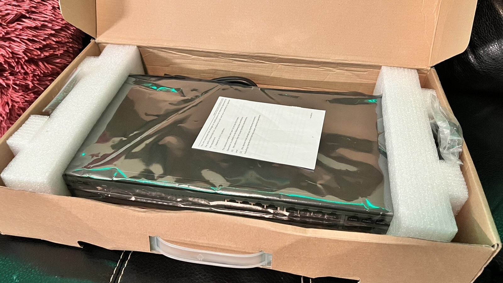 Monoprice MNP-10745 22GE+2 Combo-Port Gigabit Ethernet SNMP Switch (NEW)