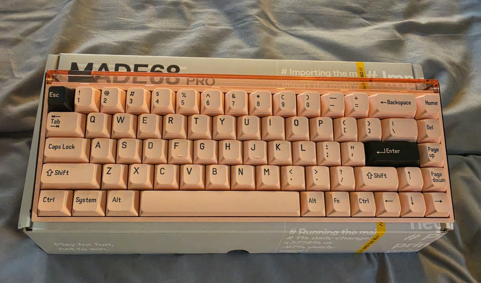 Melgeek Made68 Pro Pink/Black Gaming Keyboard