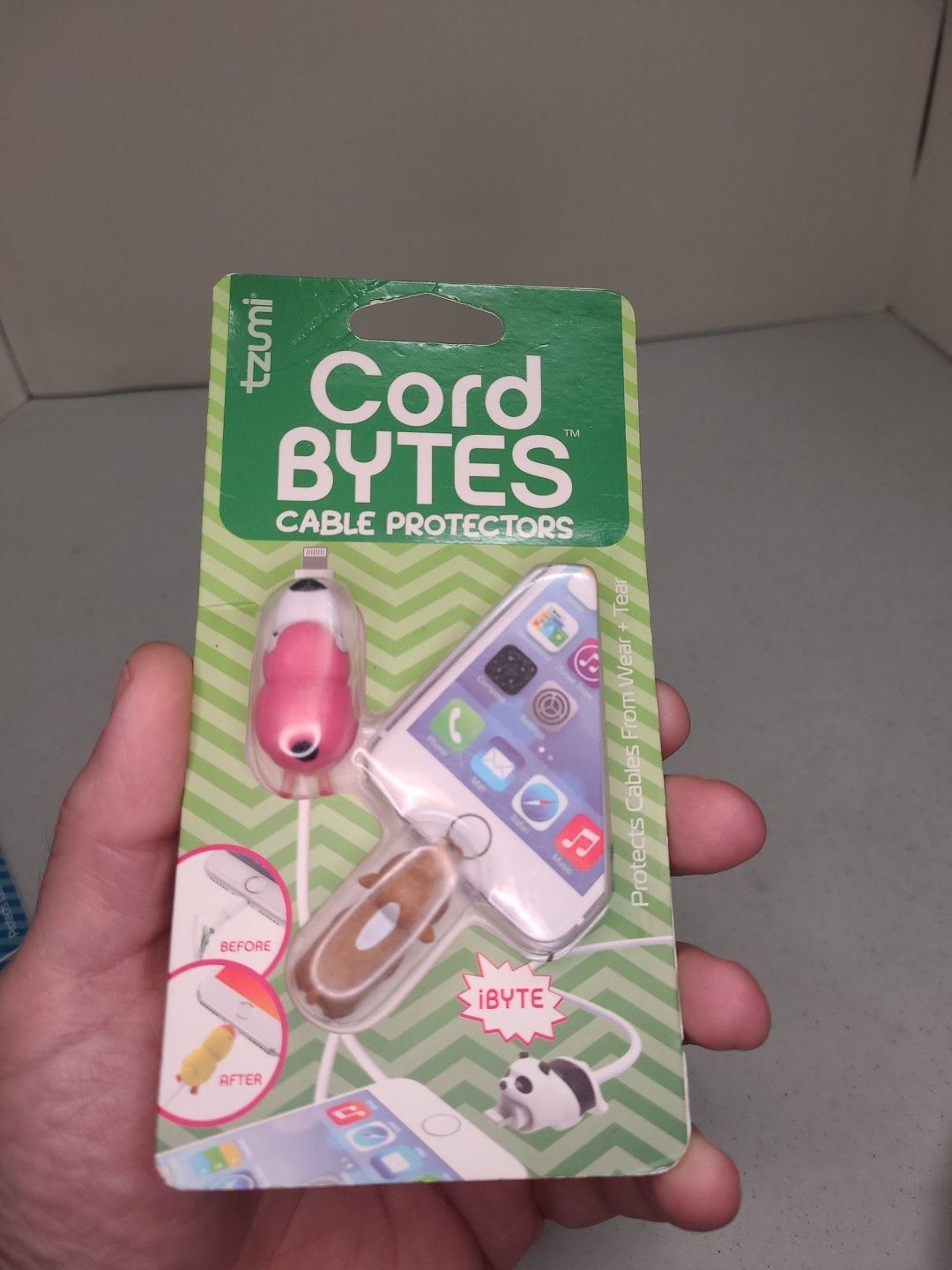 Tzumi Cord Bytes Cable Protectors Bird & Dog (Y)