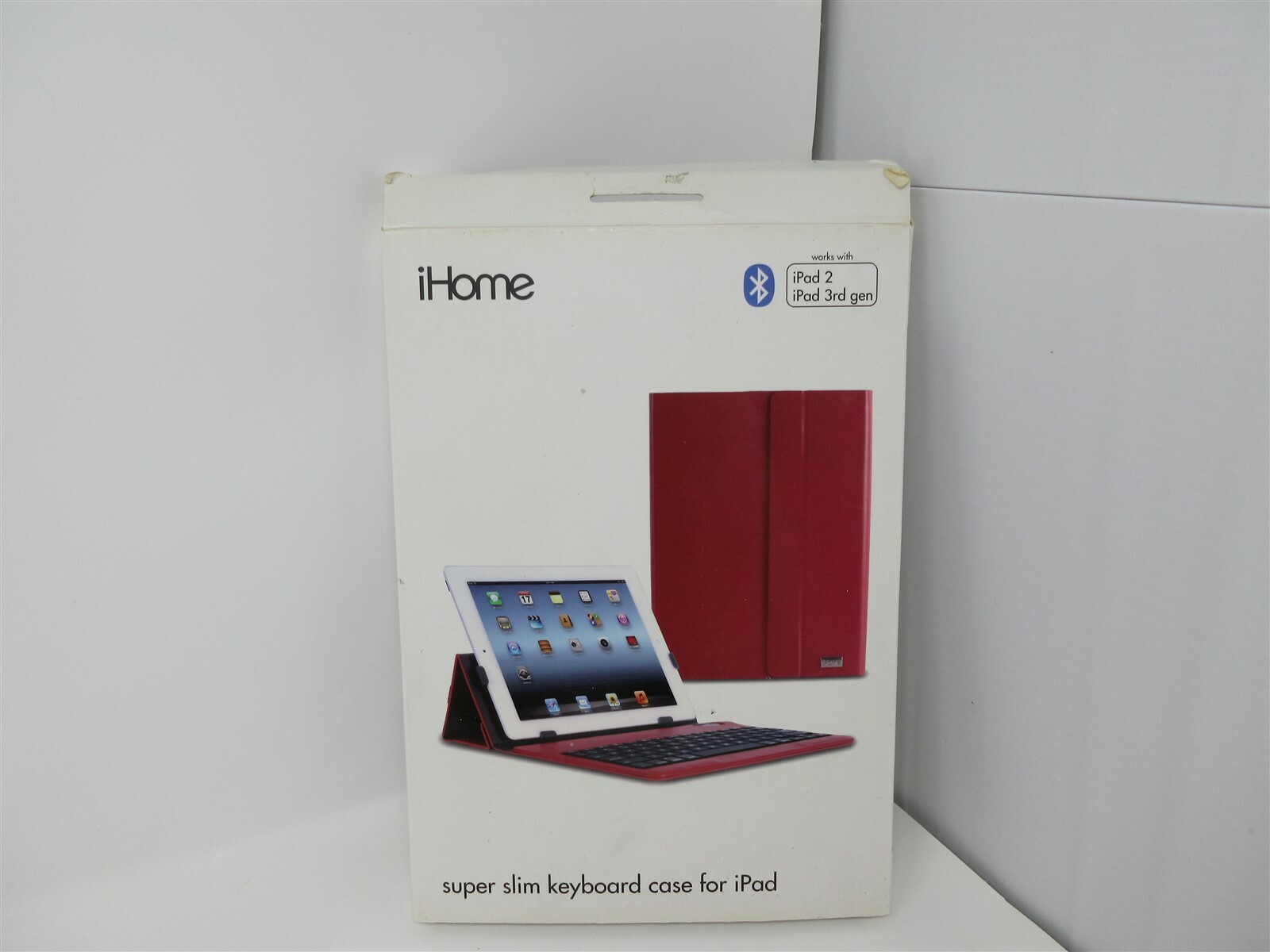 IHOME Super Slim Keyboard Case for IPAD 2 & 3rd Generation BRAND NEW
