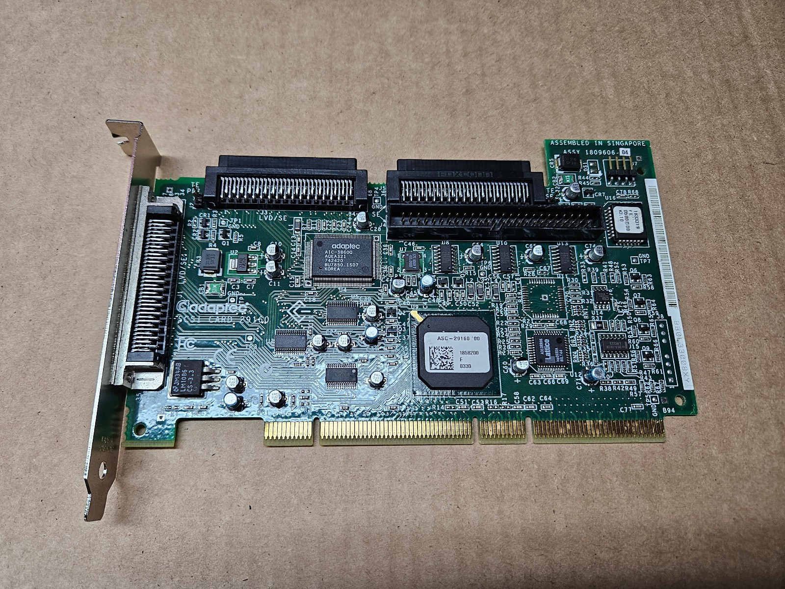 Adaptec ASC-29160 Ultra 3 SCSI Card and SCSI Cables