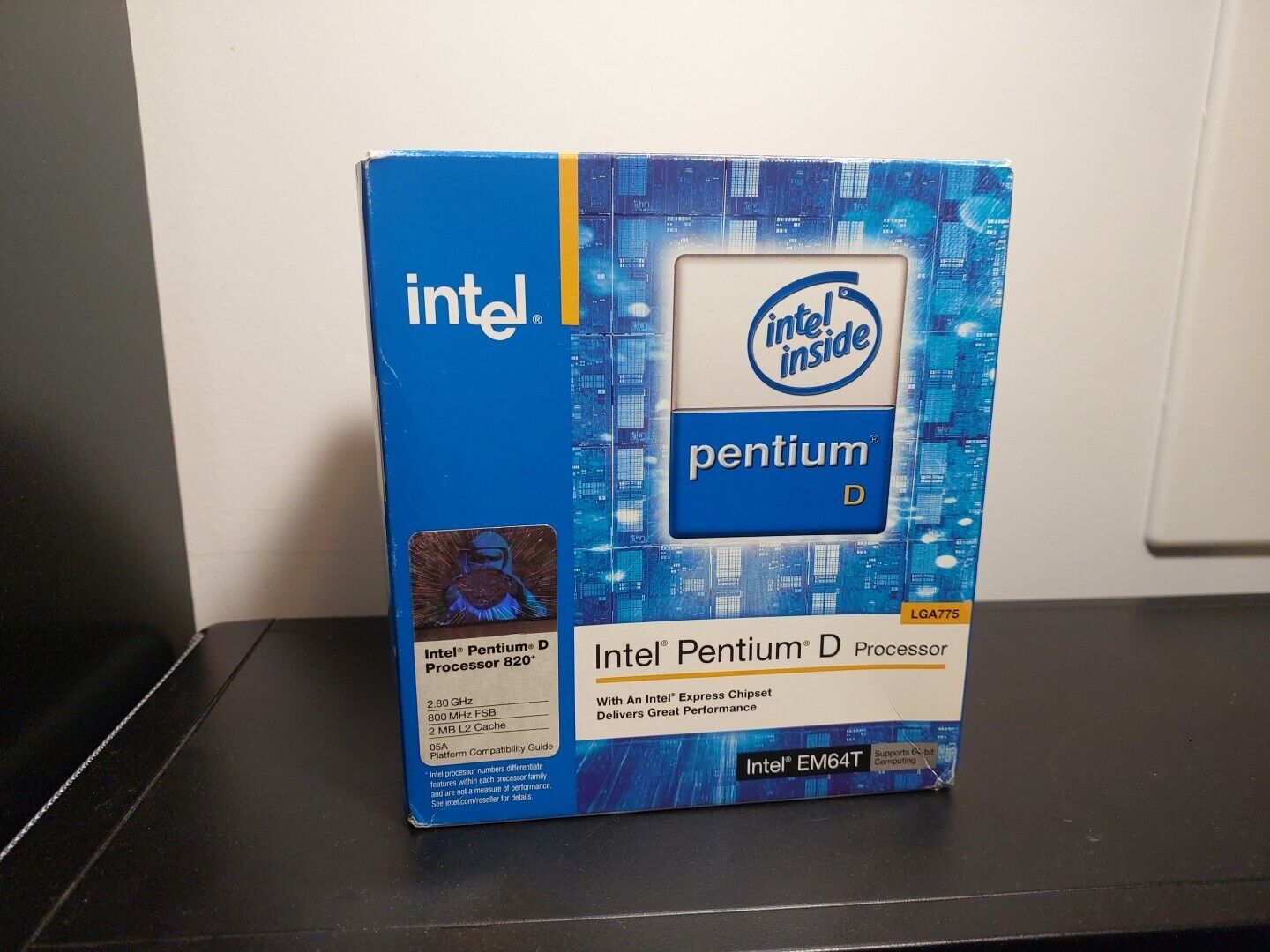 NEW - Intel Pentium D Processor SL88T 2.8GHz 800MHz FSB 2 MB L2 Cache LGA775