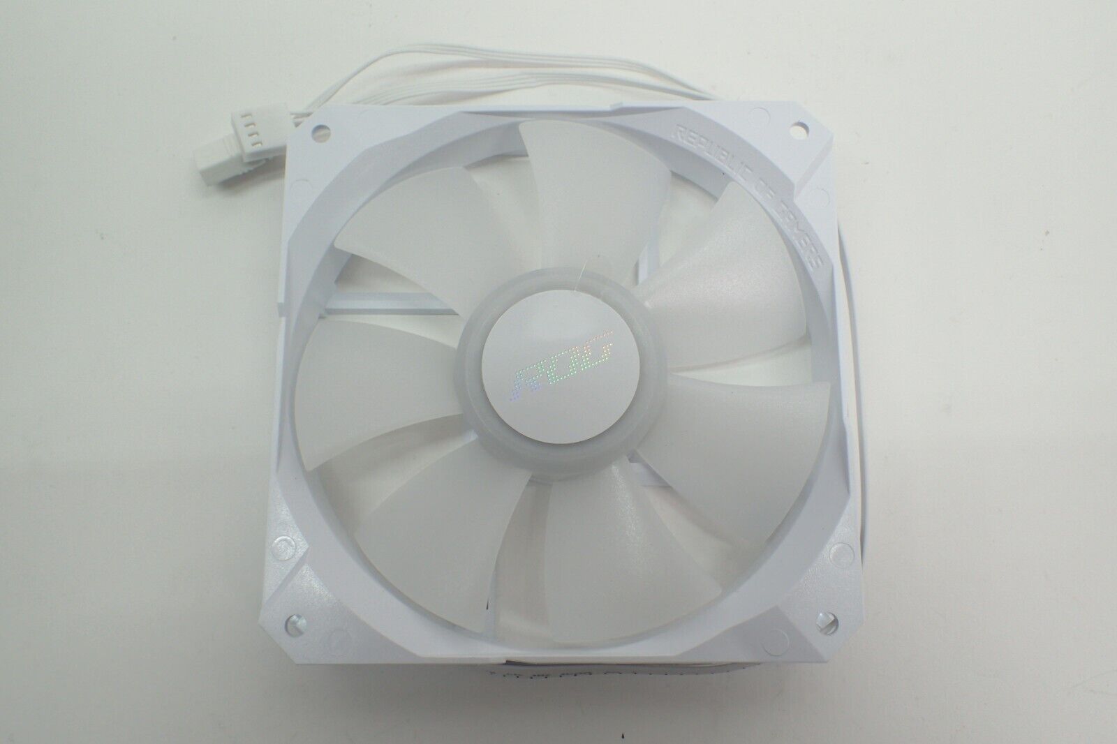 ASUS ROG RYUO Model-12 White Fan 120mm 3Pin ARGB + 4Pin PWM for PC Case Radiator
