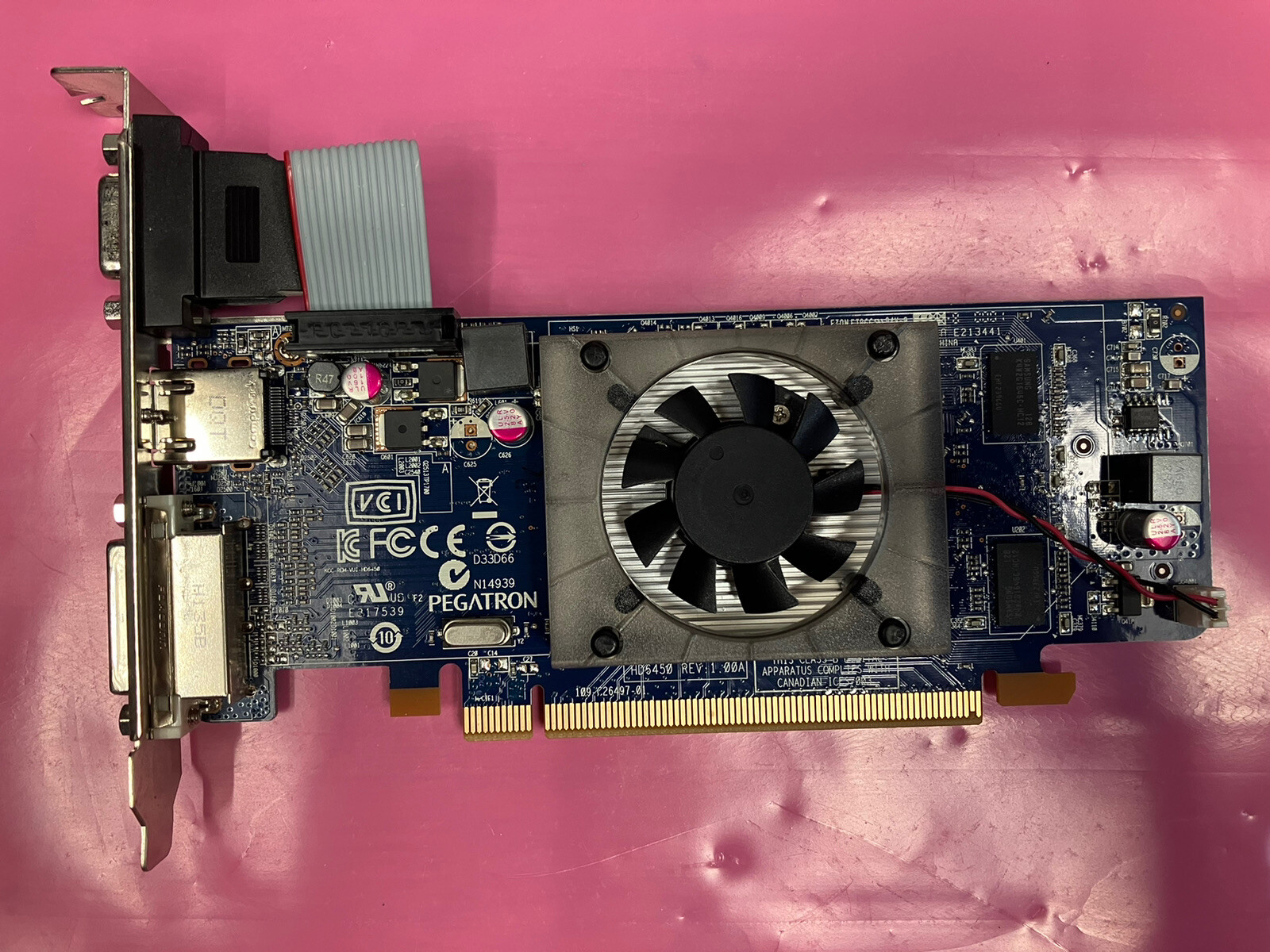 ~ Dell Pegatron HD6450 1GB GDDR3 Graphics Video Card 0HCVMH HDMI VGA DVI Port