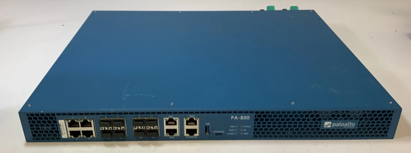 Palo Alto PA-850 Next Gen Firewall Security Appliance 750-000119-00N