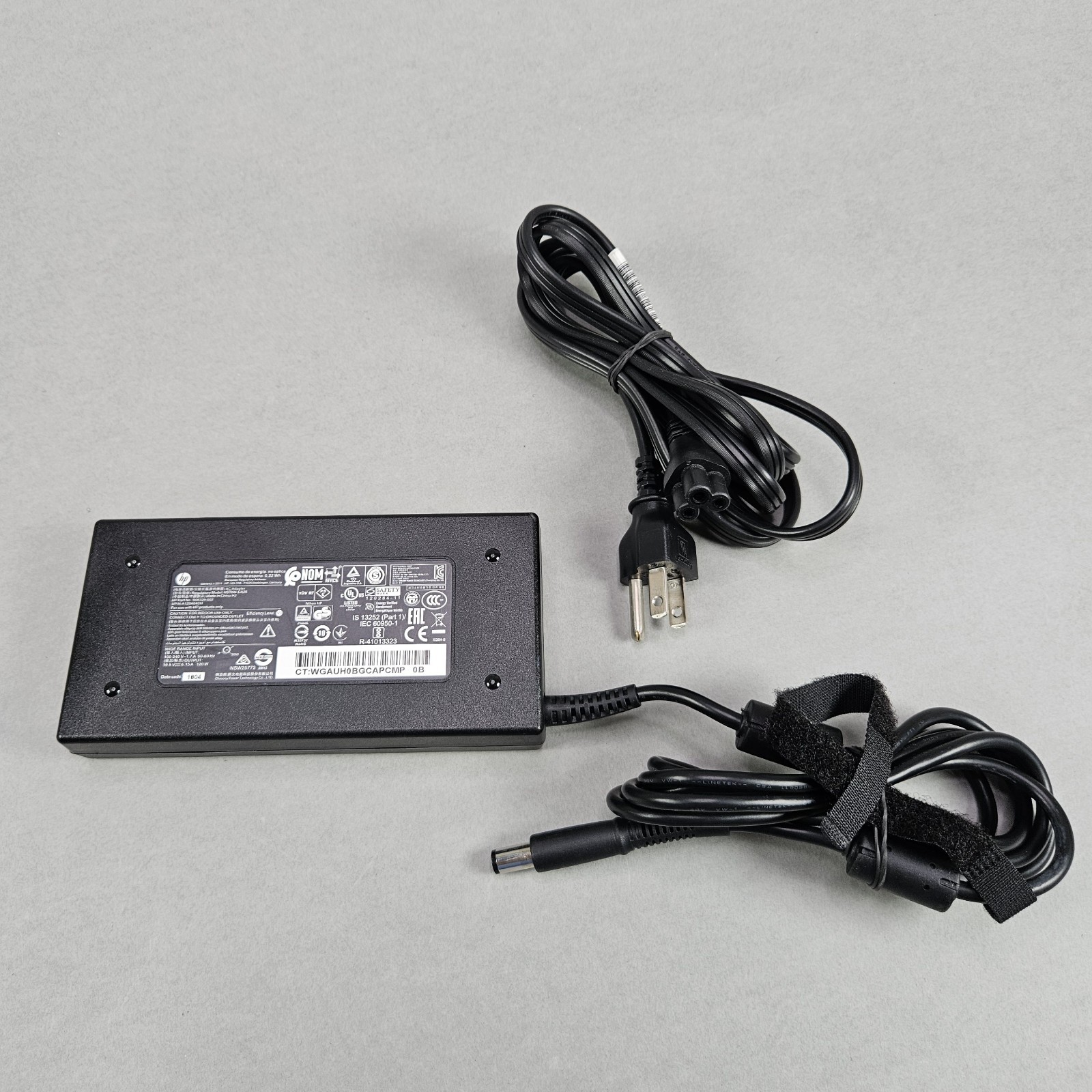 Genuine HP 19.5V 6.15A 120W Envy 15 17 Power Supply Power Adapter 677762-001 W