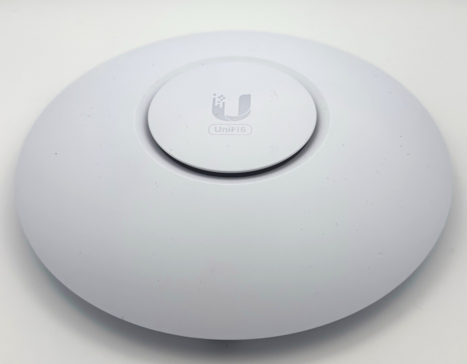 Ubiquiti UniFi 6 Lite U6-Lite WiFi 6 Access Point w/ PoE Injector & Mount