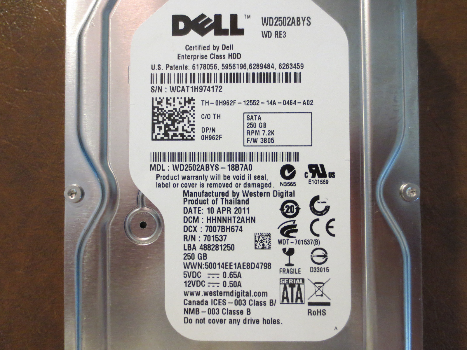 Dell WD2502ABYS-18B7A0 DCM:HHNNHT2AHN FW:3B05 250gb 3.5" Sata Hard Drive