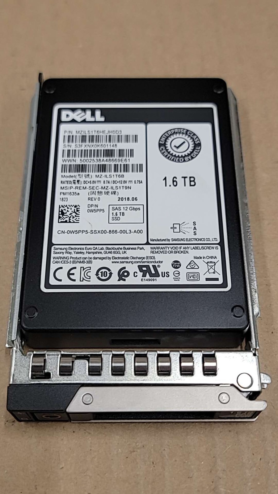 Dell PM1635a 0W5PP5 W5PP5 1.6TB 12Gbps SAS 2.5'' SSD MZ-ILS1T6B W/Original Tray