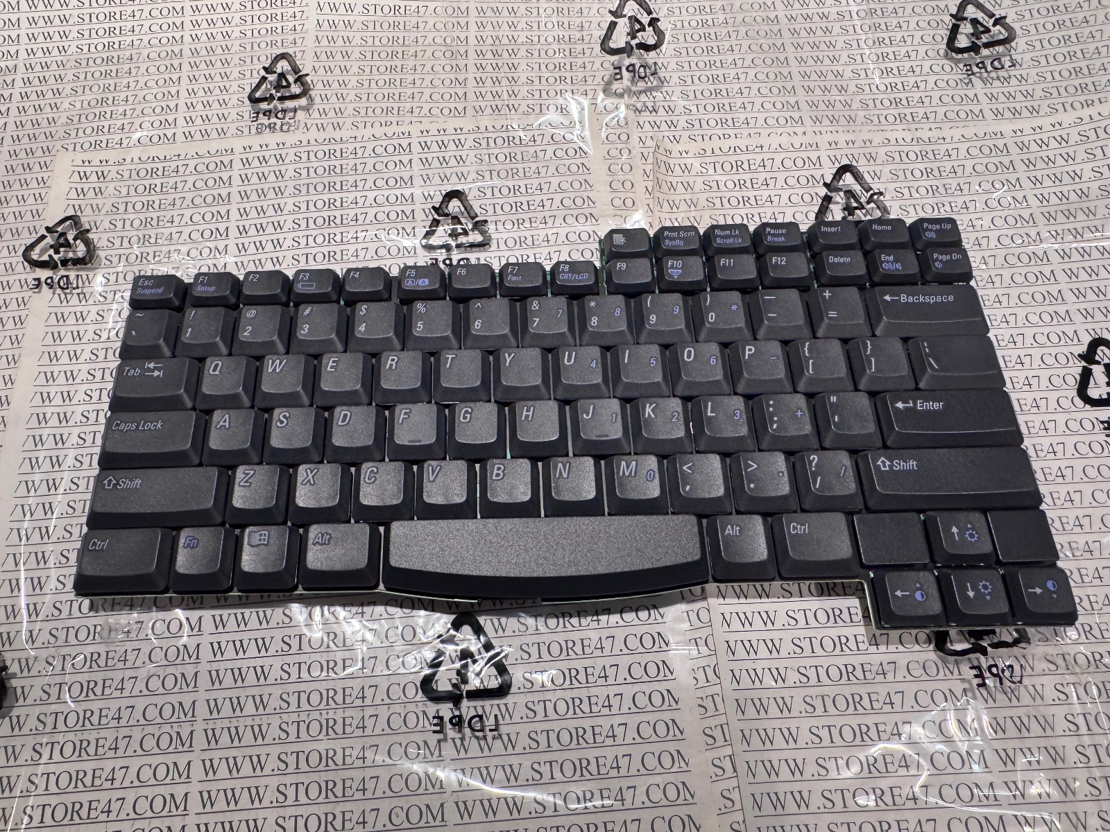 NEW NOS  Genuine Dell Latitude CP CPi CPi-A Keyboard V403 0006807D 6807D 06807D