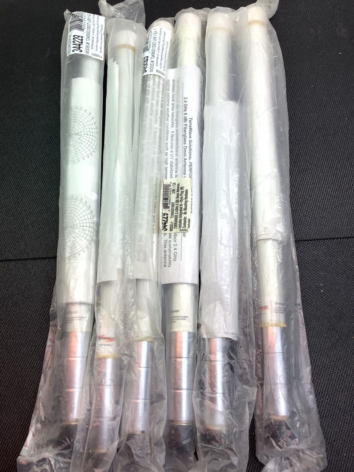 6pcs Wireless 2.4 GHz 6 dBi Fiberglass Omni directional Antenna w N-Style Plug