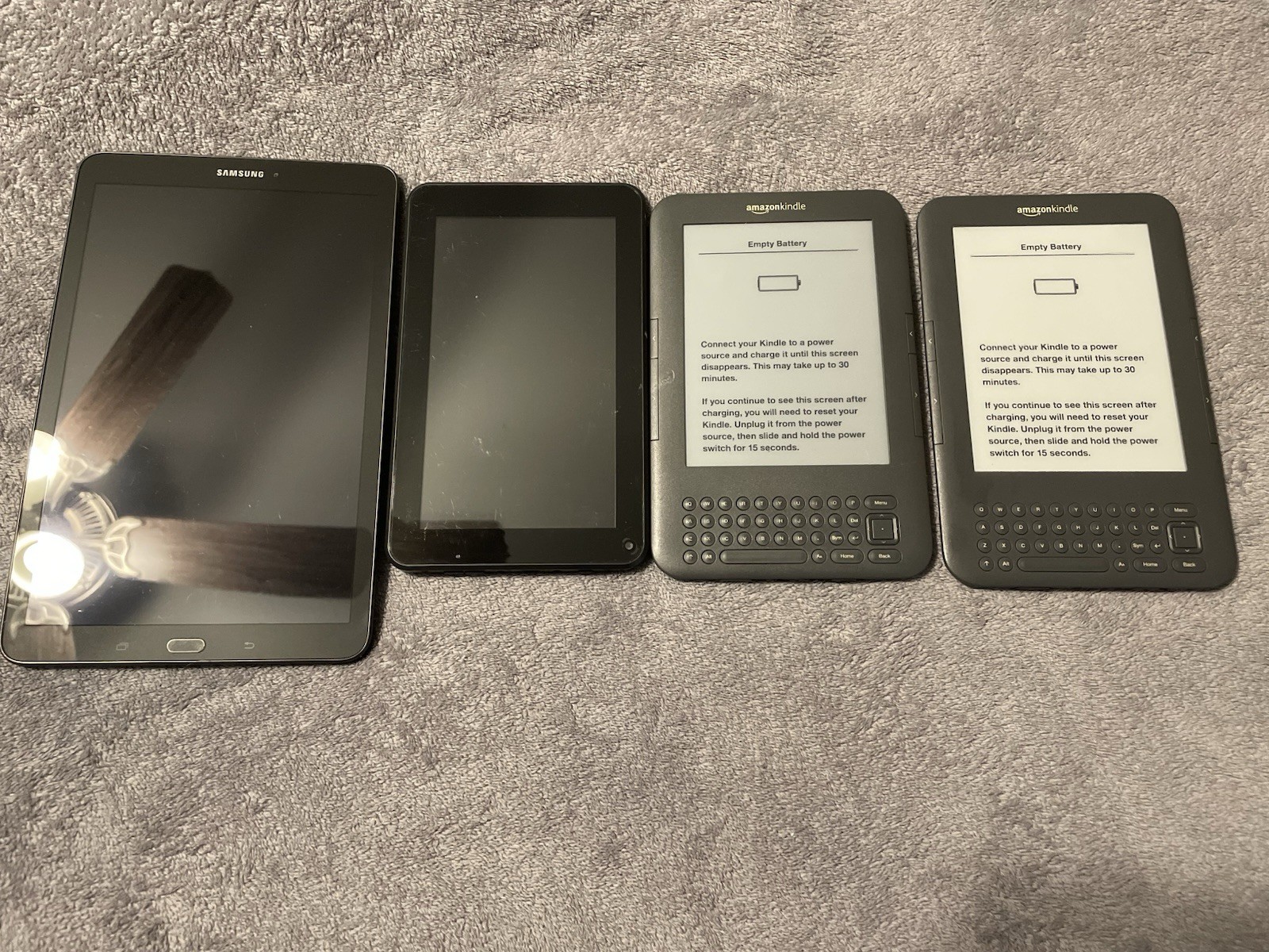 *Used* Lot of 4 Tablets *UNTESTED* *PARTS ONLY*