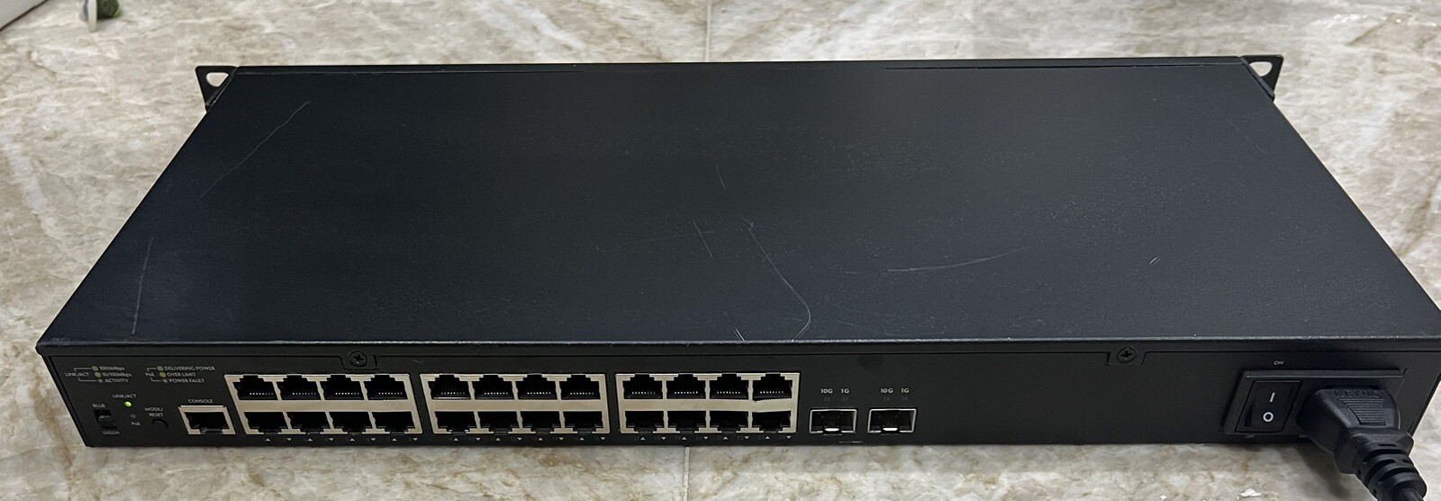 Luxul AMS-4424P AV Series 26 Port/24 PoE+ Stackable L2/L3 Managed Switch