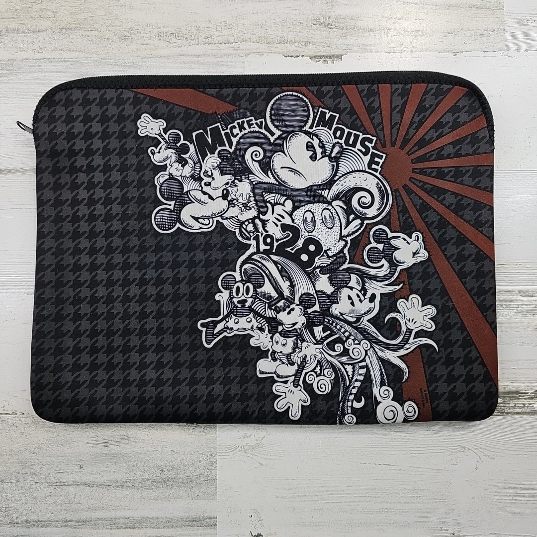 Disney Mickey Mouse Laptop Sleeve Soft Zip Up 15 inch Brown Black Comic Interior