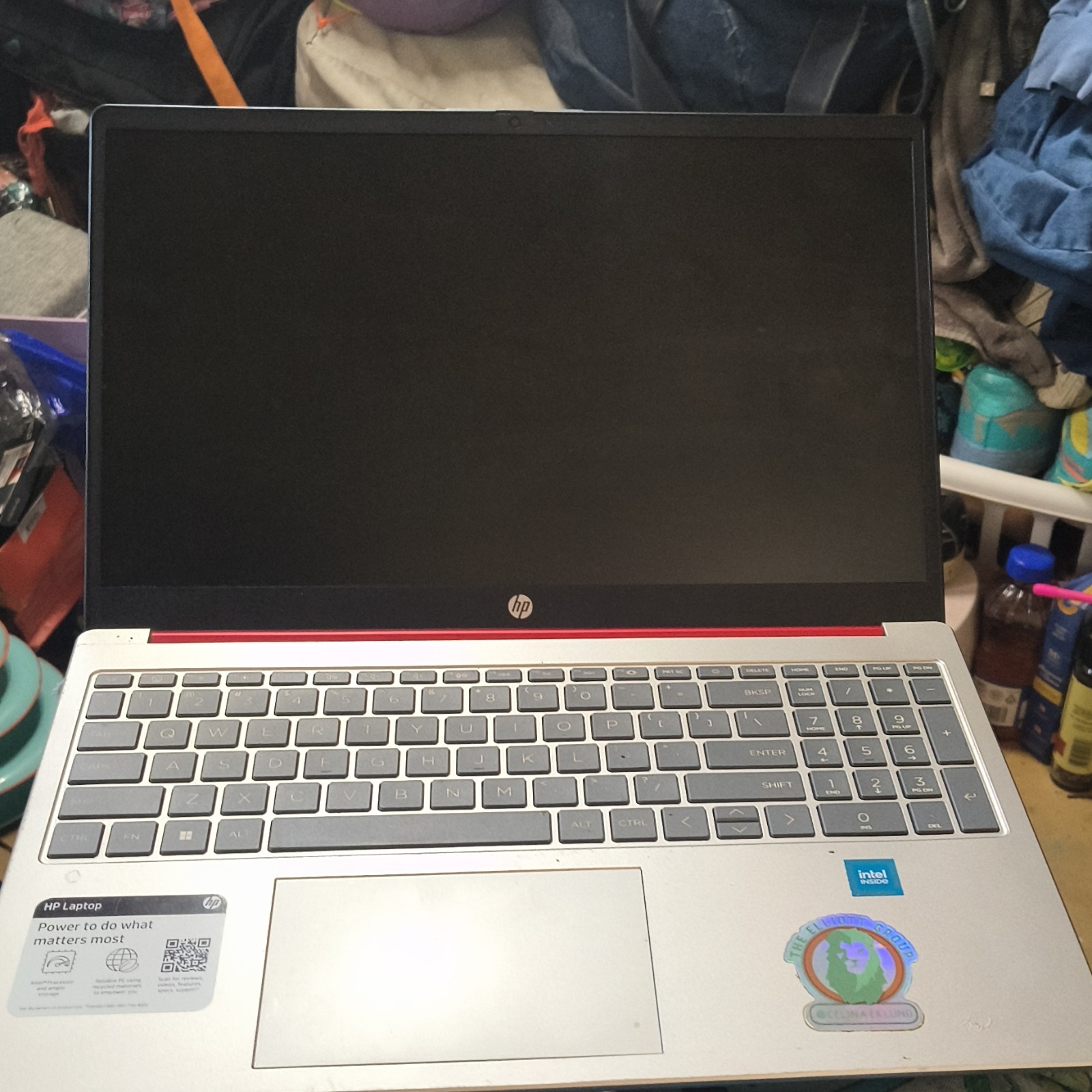 HP Pavilion 15 15.6in Intel Pentium 4GB RAM SSD Silver/Red Notebook