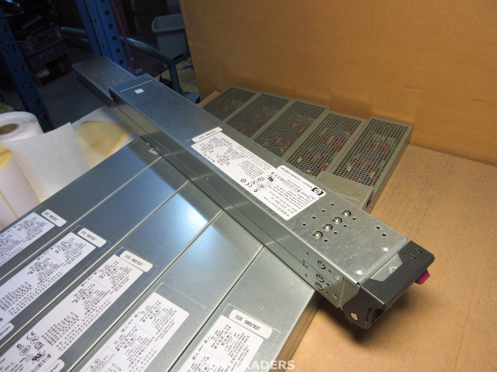 HP 411099-001 398026-001 2250W Blade Server Power Supply - PULLED FROM HP C7000